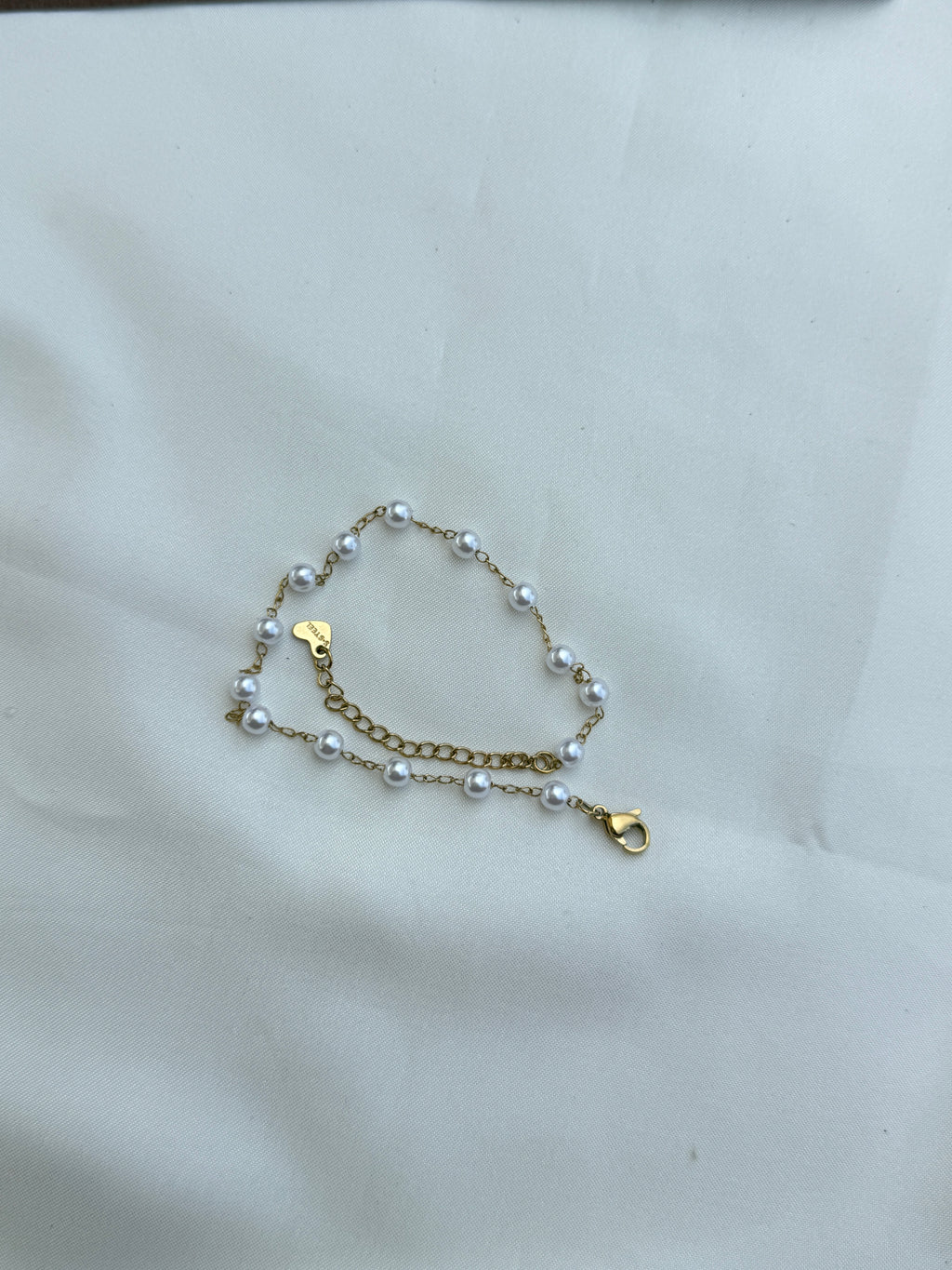 Ak 105 pearl anklets