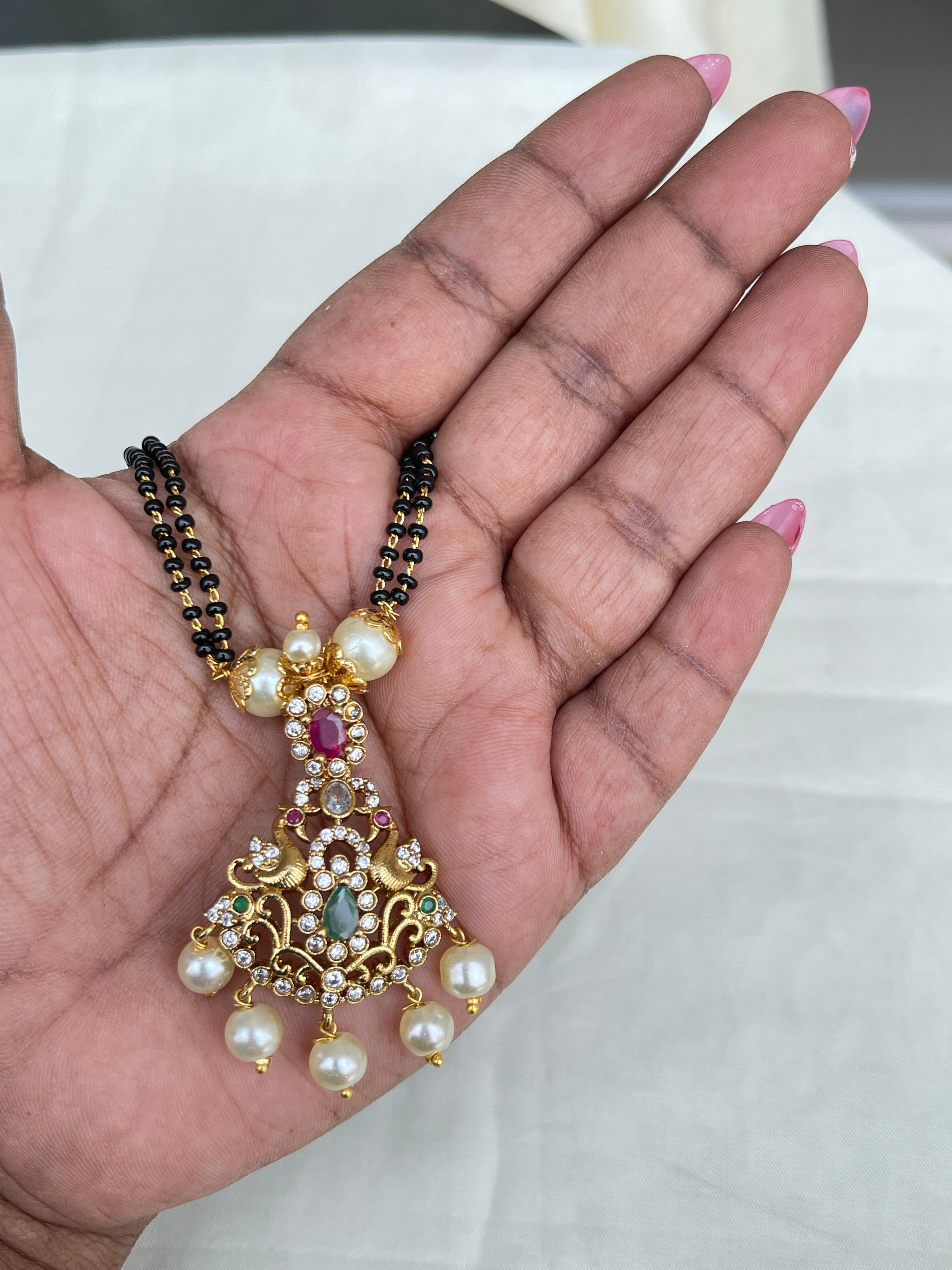 2 lines short multi pendant blackbeads