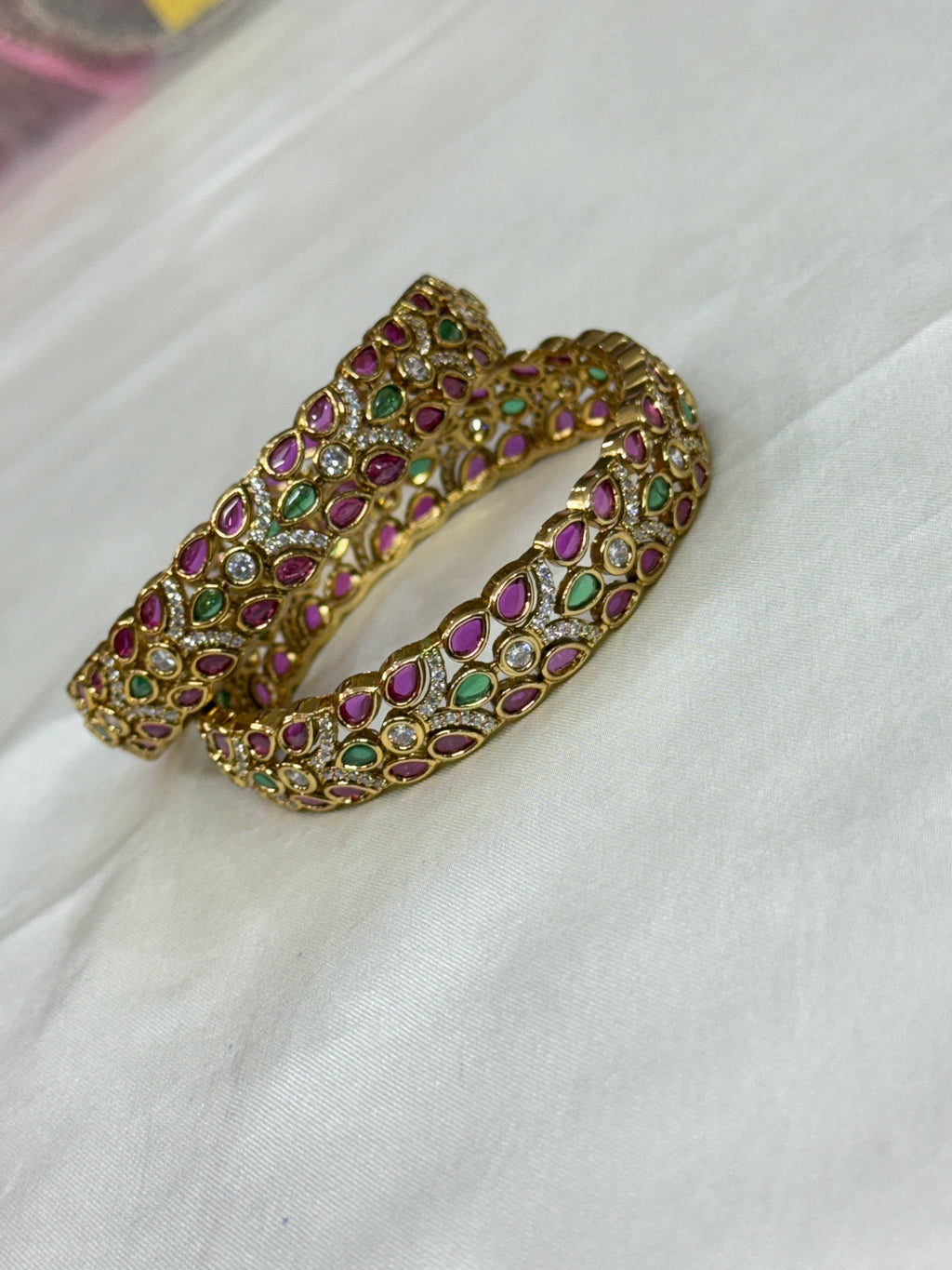 Sb128 kemp Kundan bangles