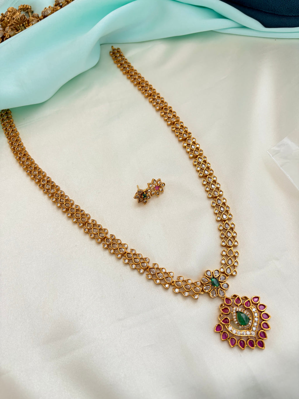 Ruby Emerald flower Neckset with Earrings Ns924