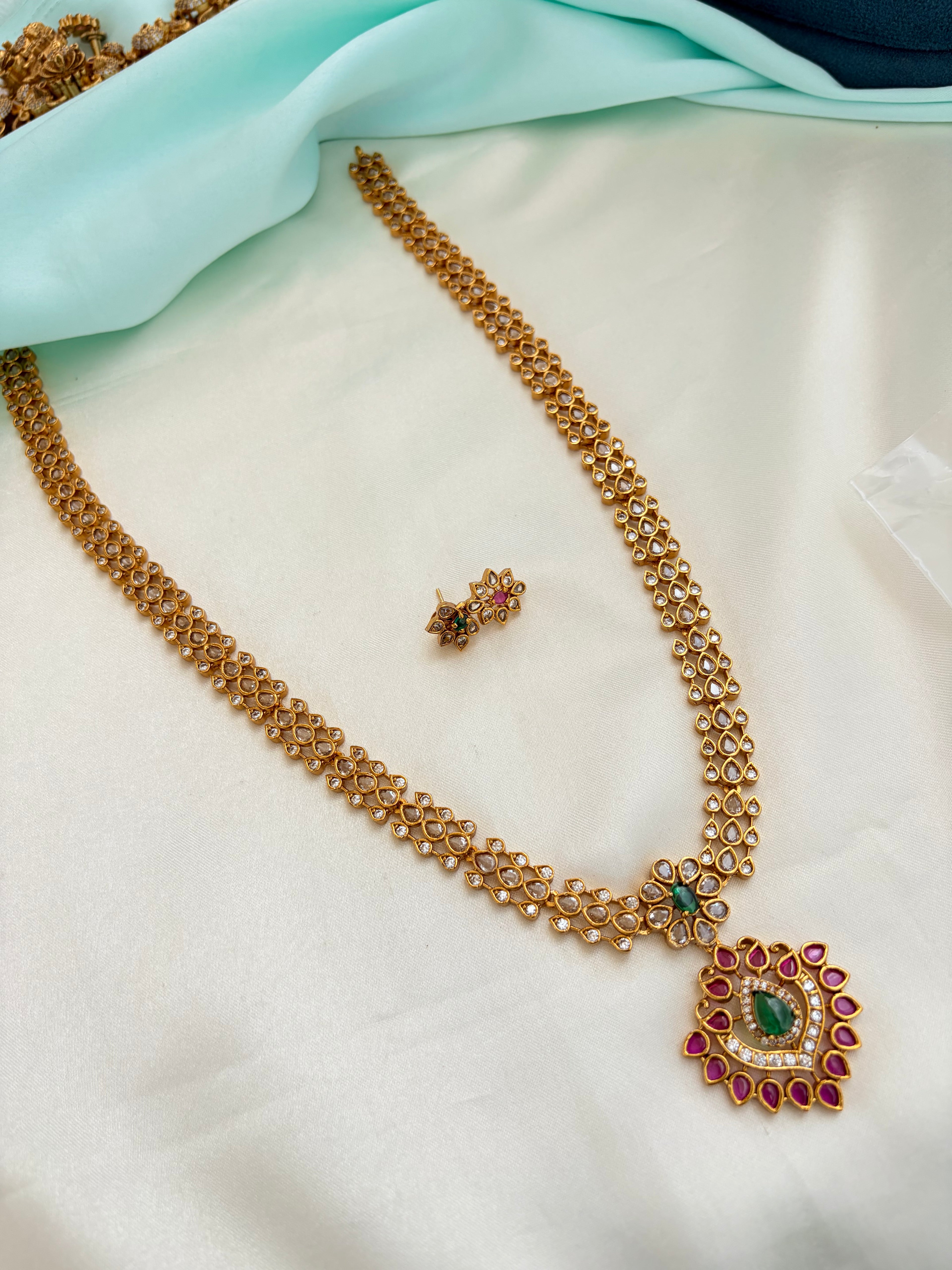 Ruby Emerald flower Neckset with Earrings Ns924