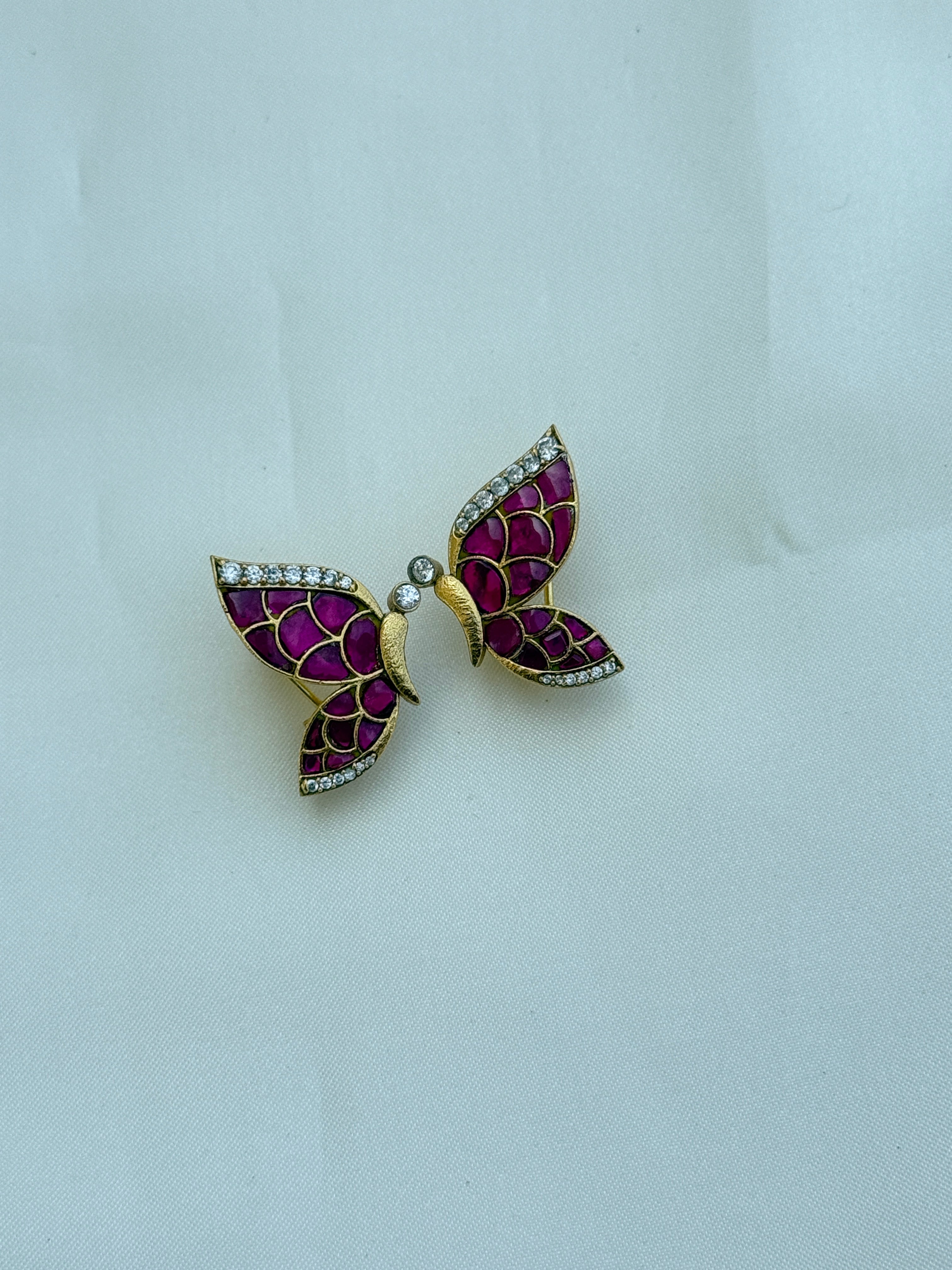 St023 jadau kundan butterfly stud