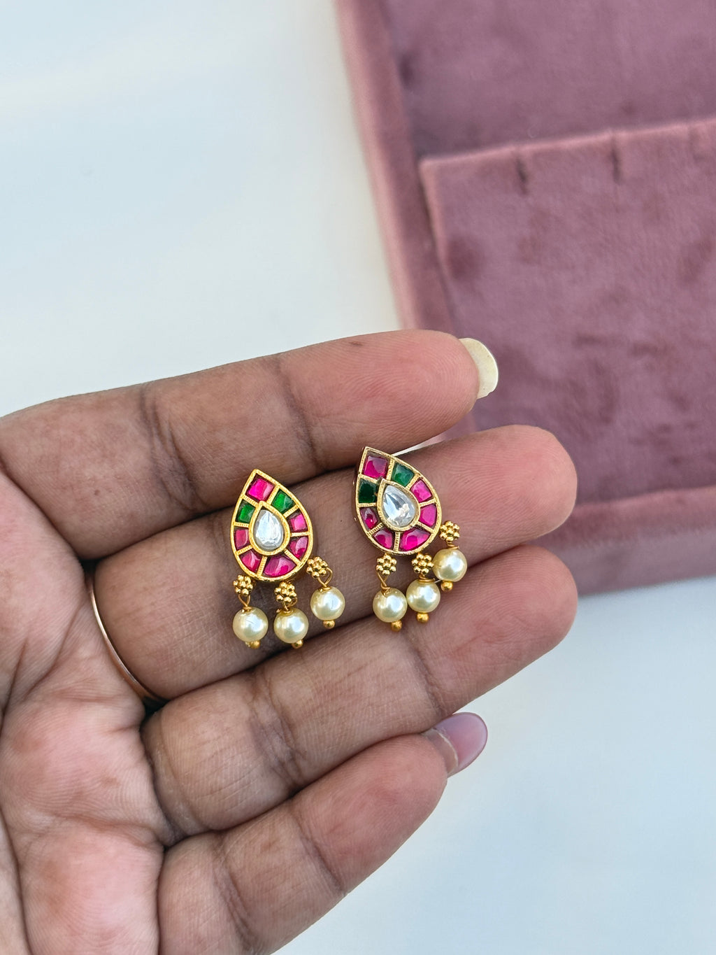 St030 jadaukundan pearl hanging stud earrings
