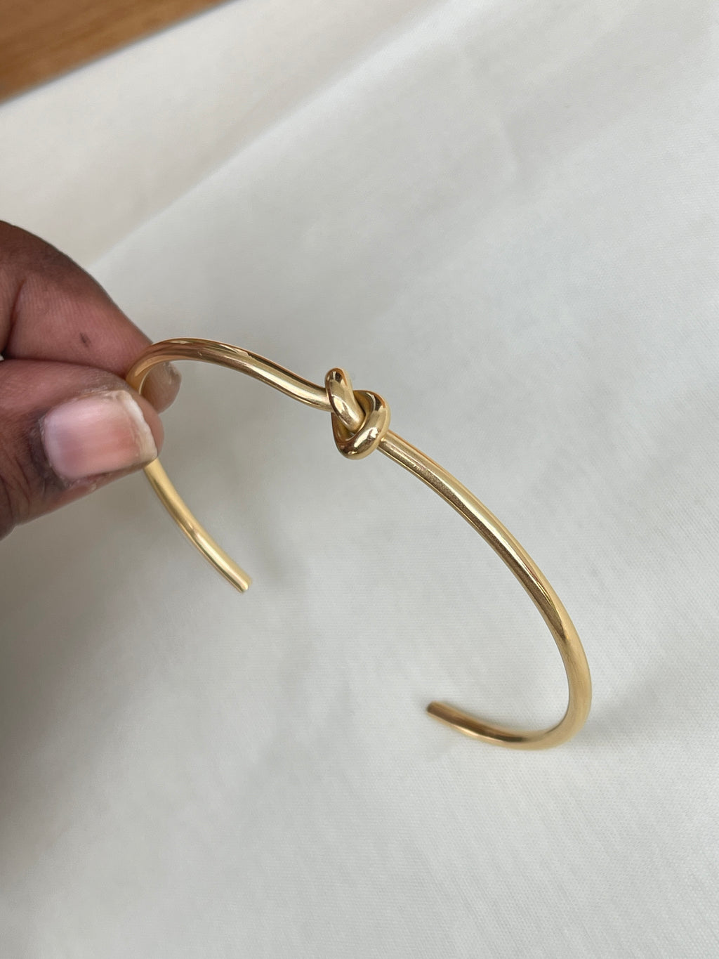 Simple plain bracelet