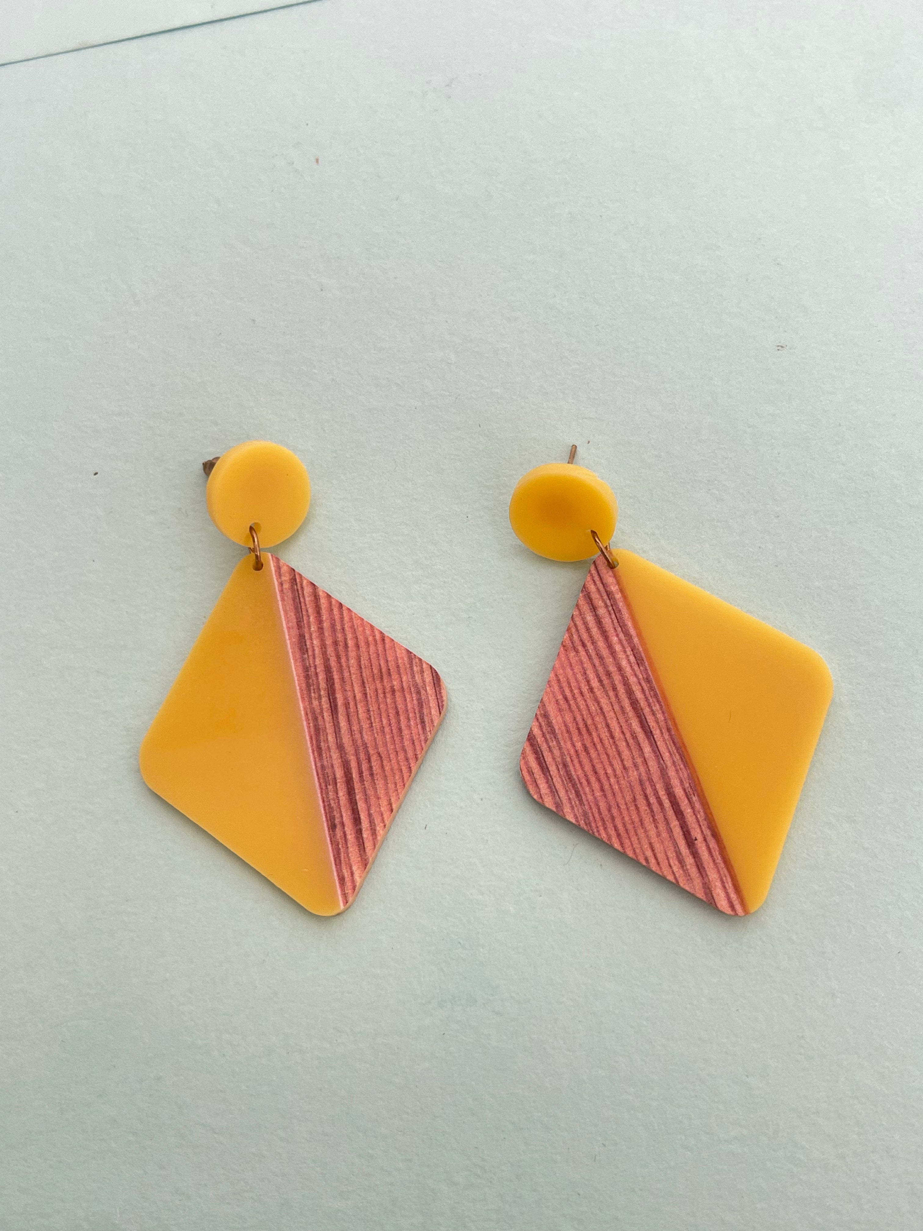 Lightweight Square danglers
