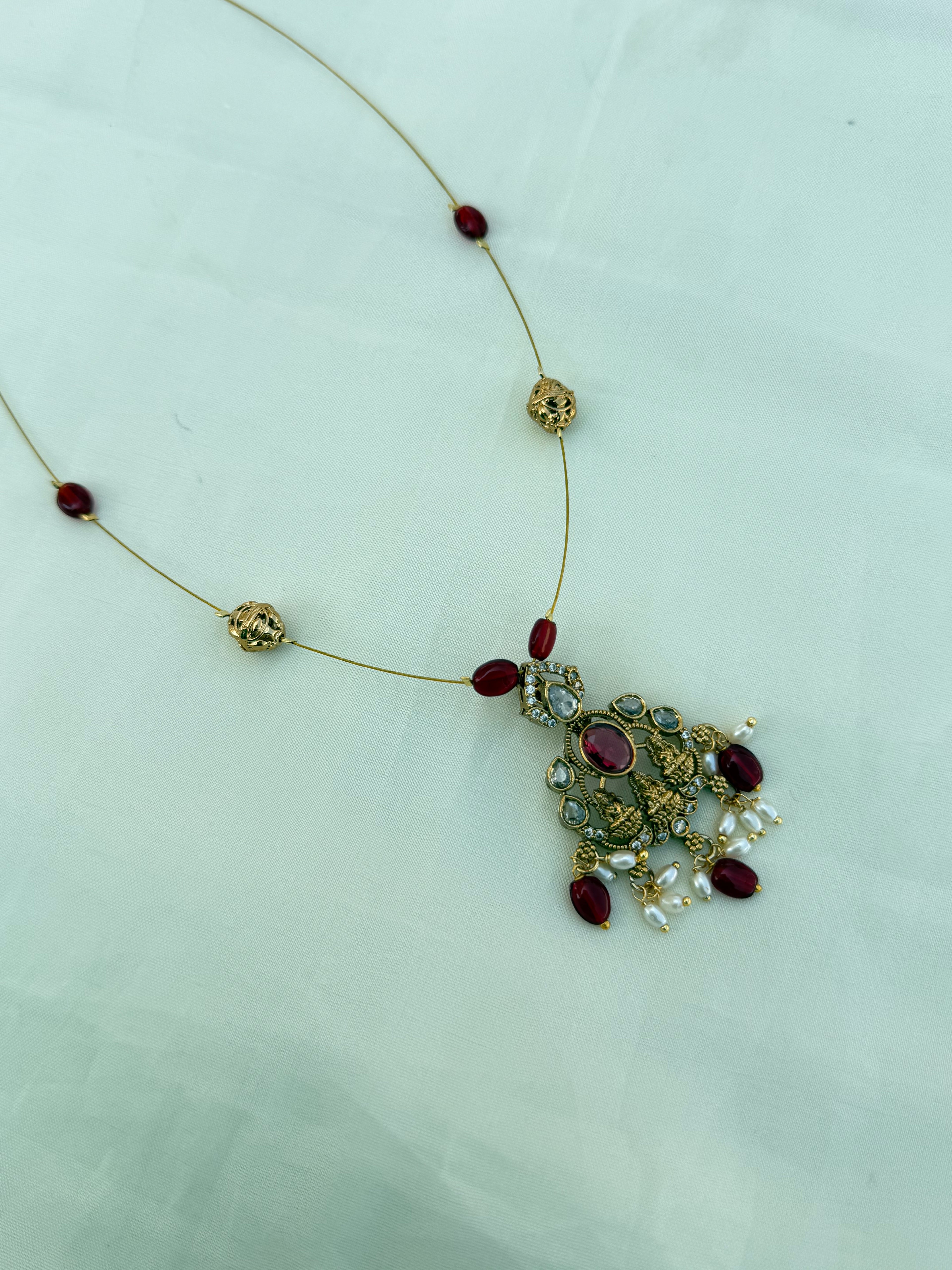 Ns0012 Lakshmi Devi invisible chain