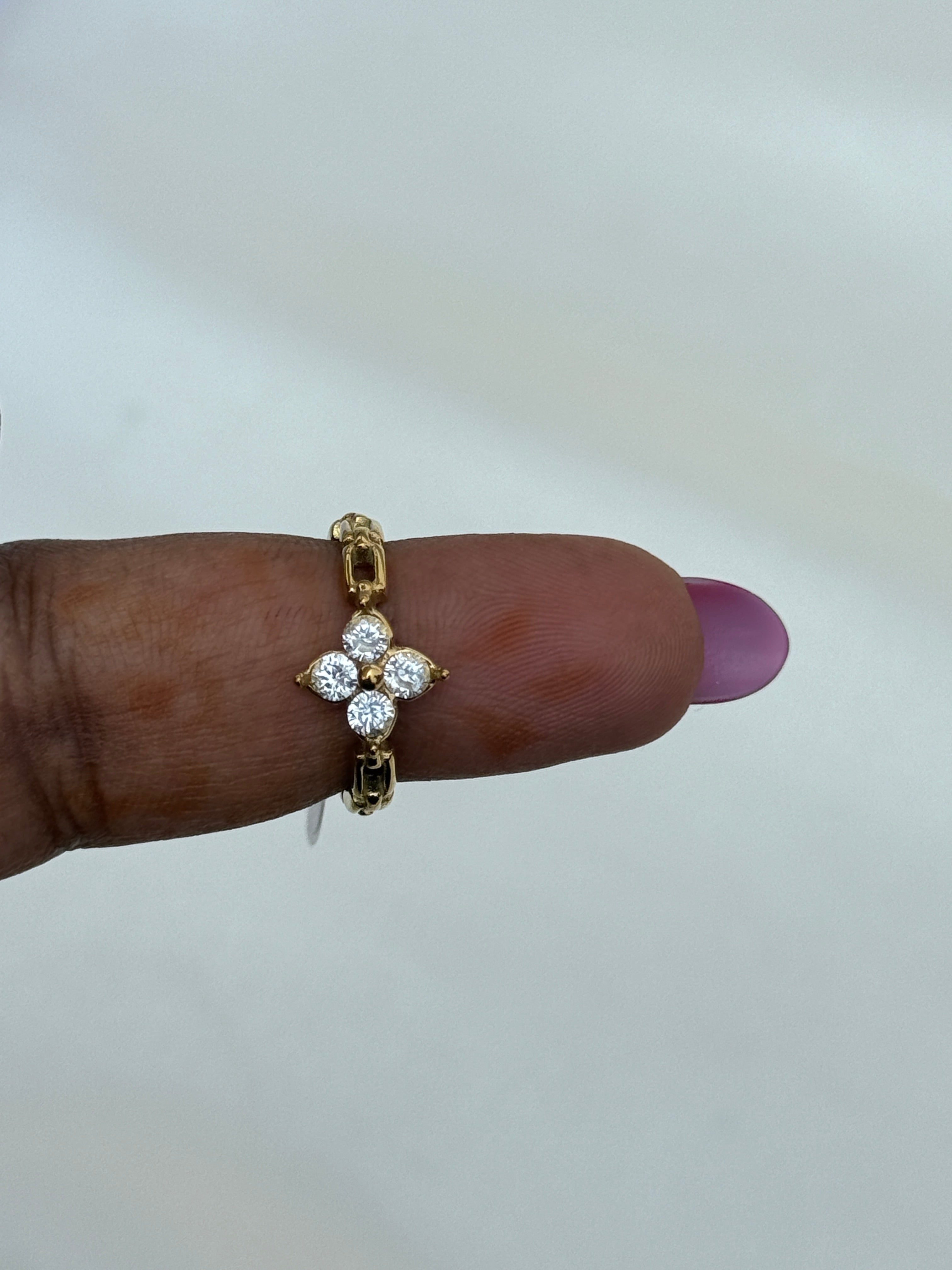 Rg059 anti tarnish flower finger ring