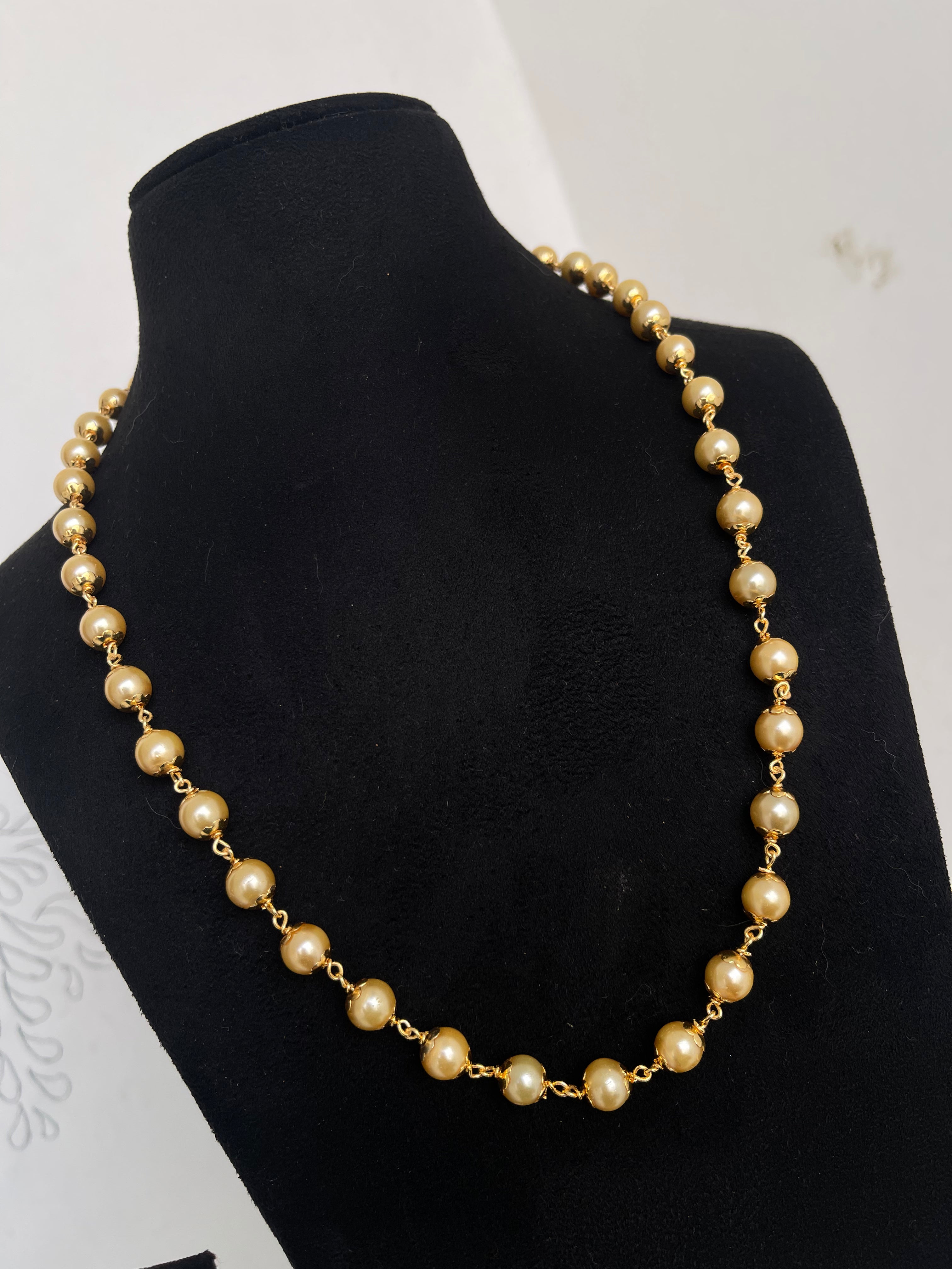 Single line pearl chain