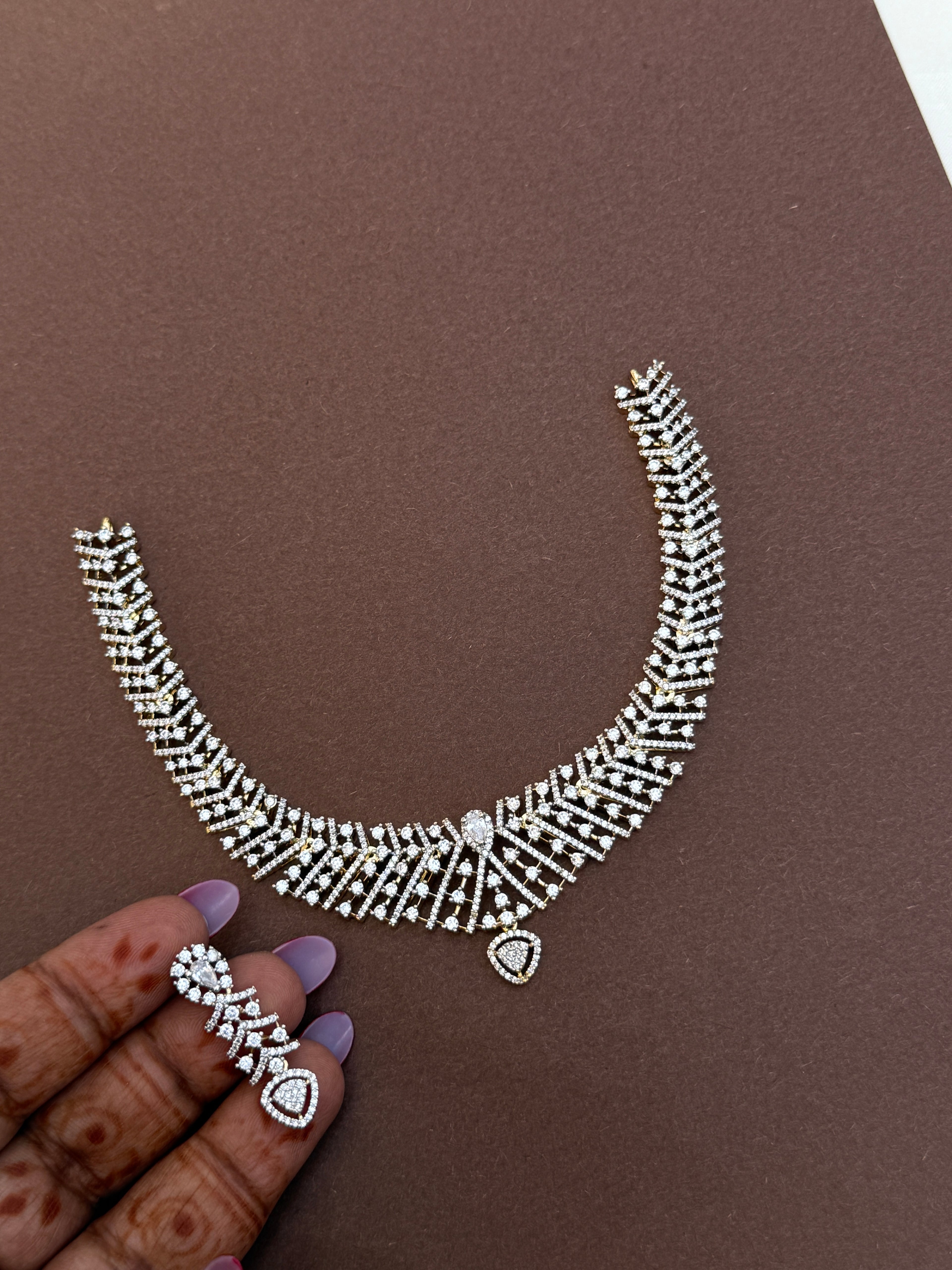 Ns742  diamond finishing neckset
