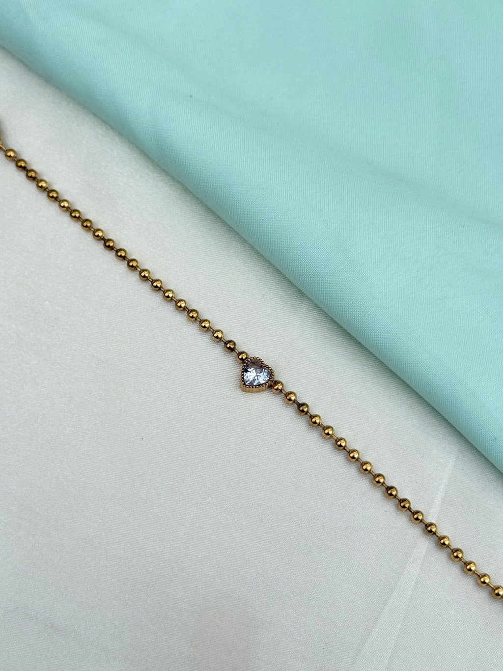 Ah635 anti tarnish single heart  8 inches 2.6 to 2.8 size adjustable chain bracelet