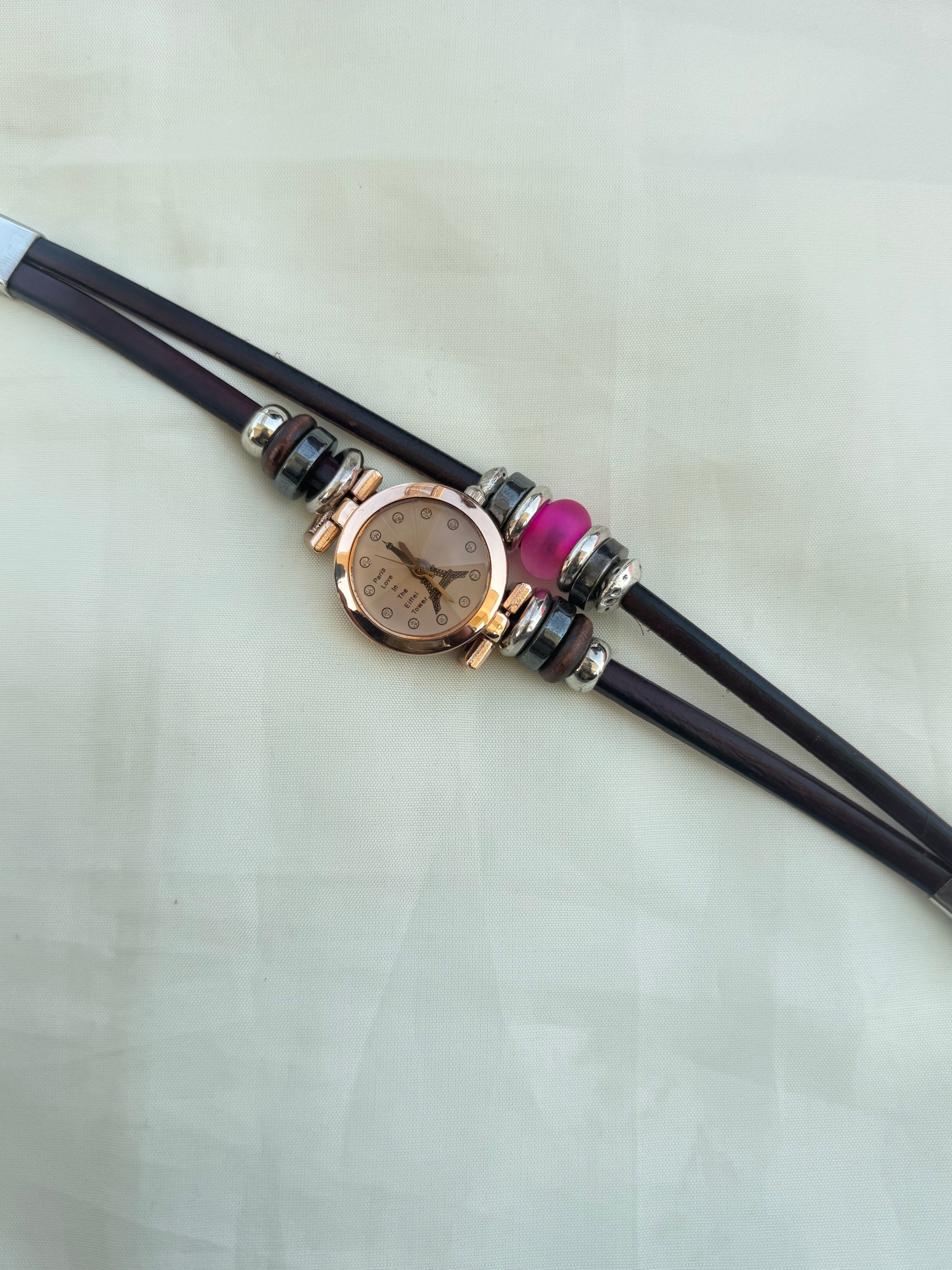 Small Eiffel tower analogue bracelet watches wt002