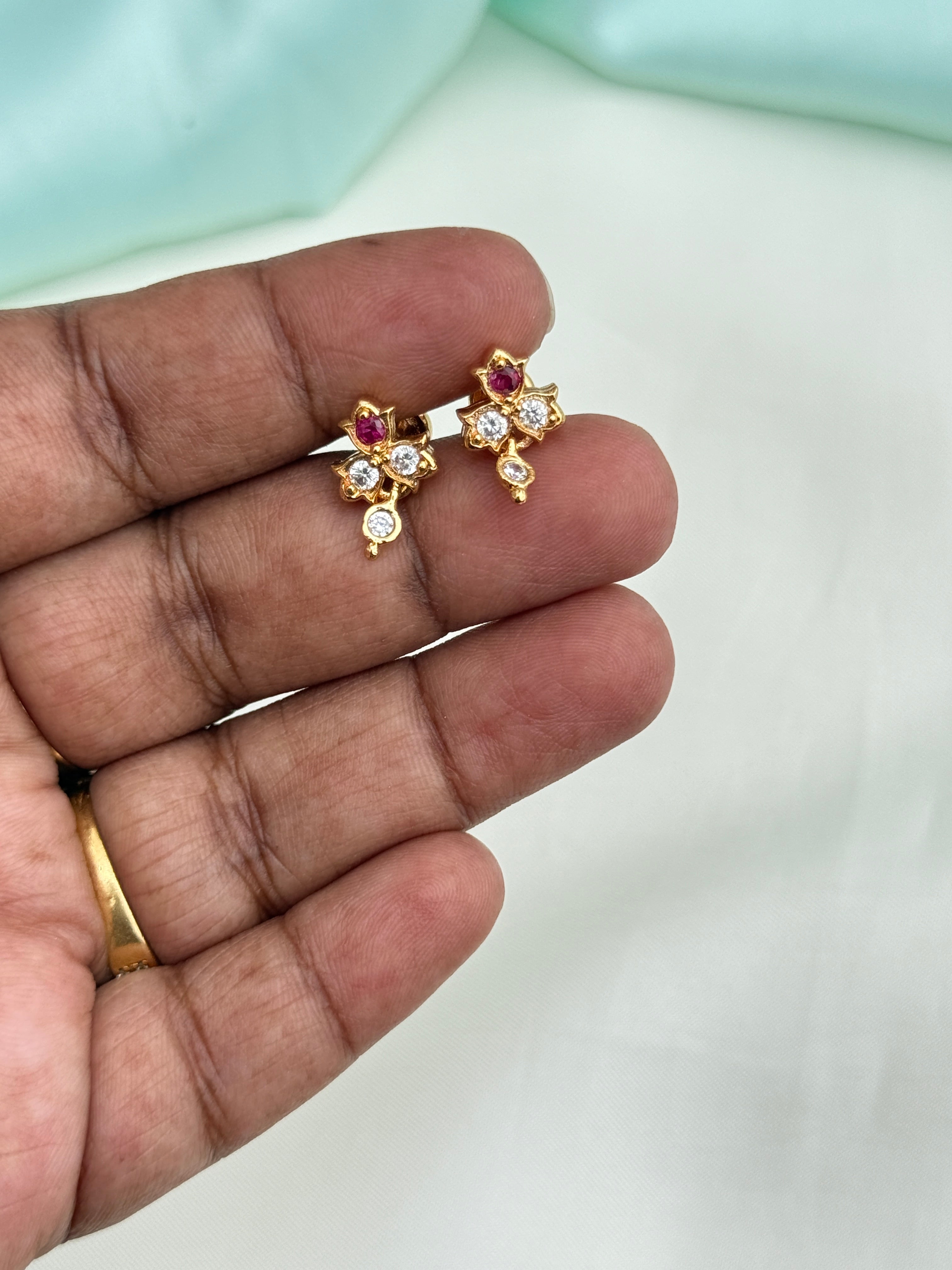 Ph531 Panchaloham small hanging back screw earrings
