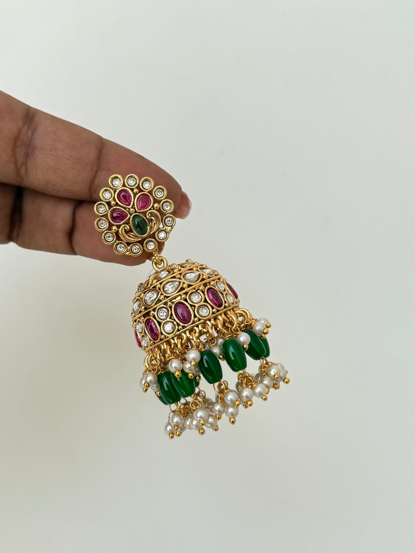 Er5062 kemp kundan heavy butta earrings