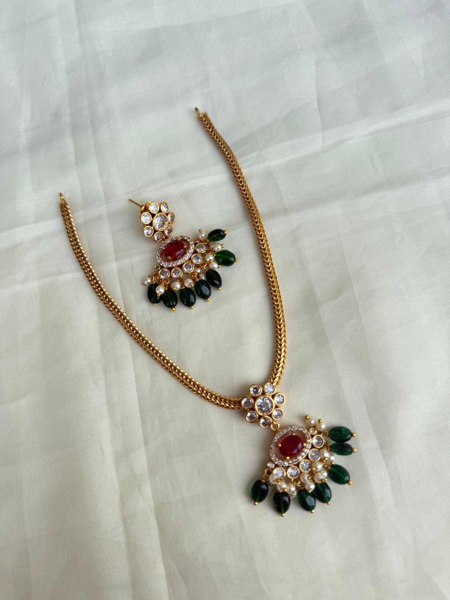 Ns218 naan Neckset with uncut Kundan stones