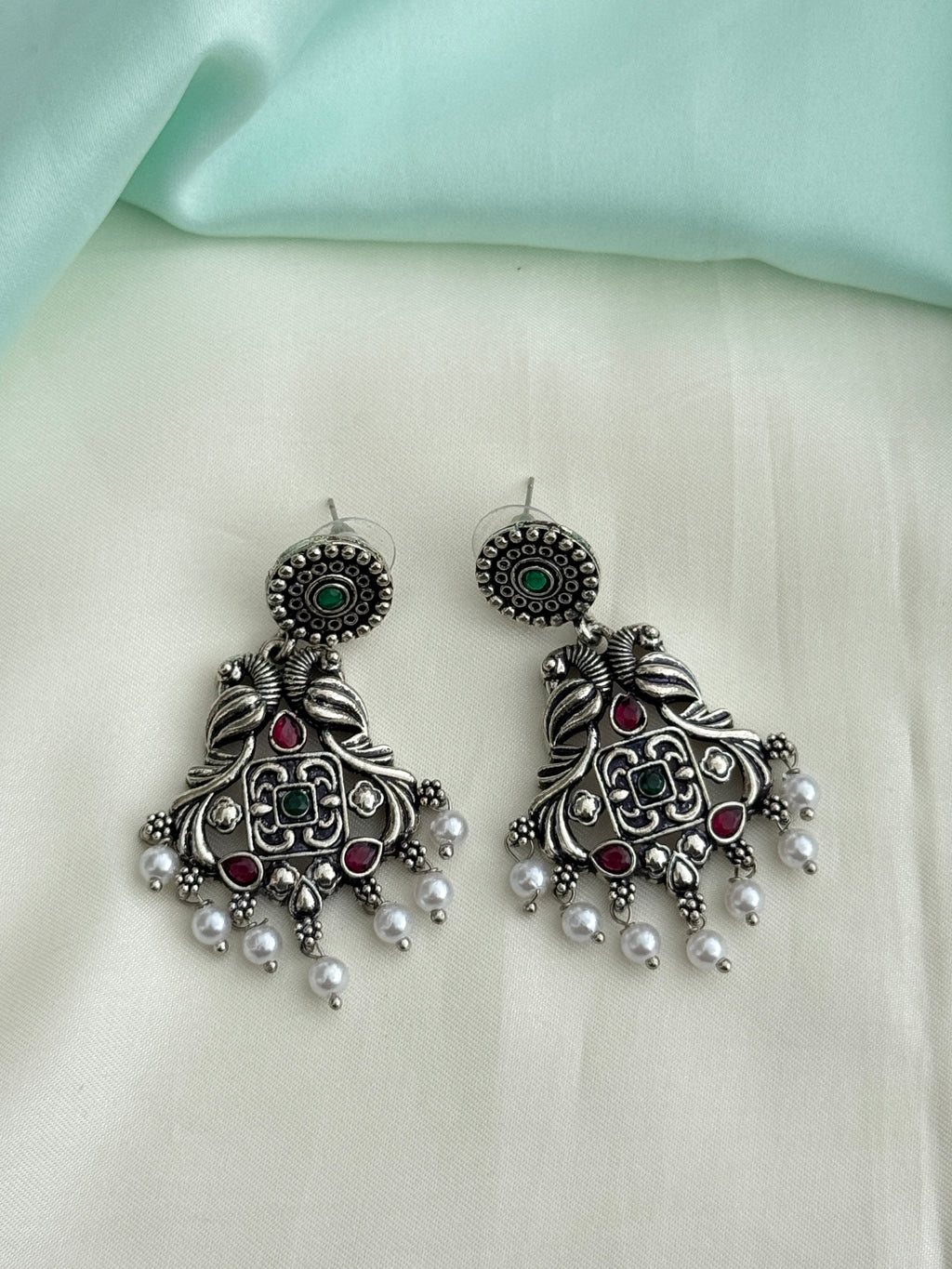 Er210 oxidised chandbalis earrings