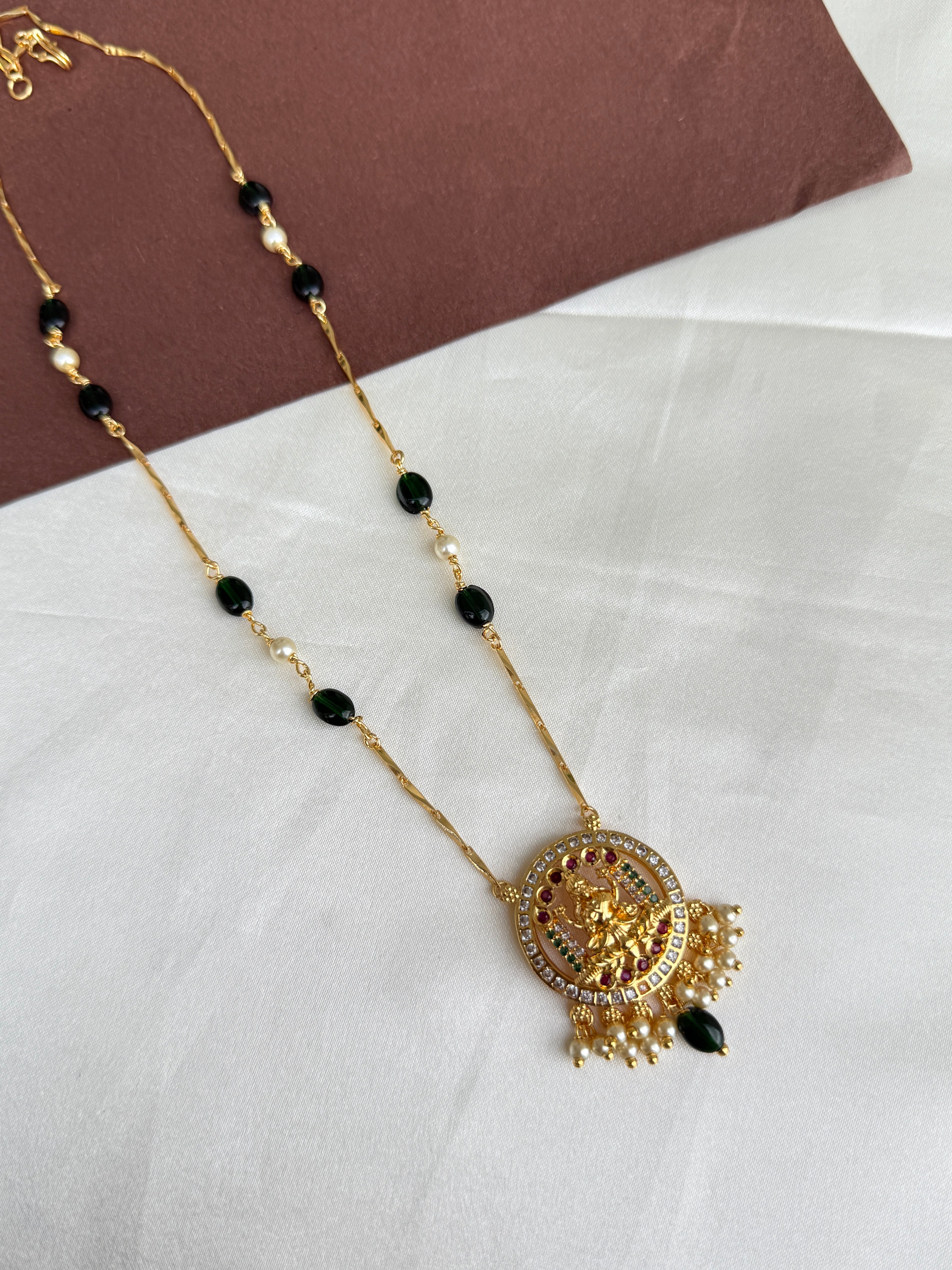 Bb0007 beads chain with Lakshmi Devi pendant