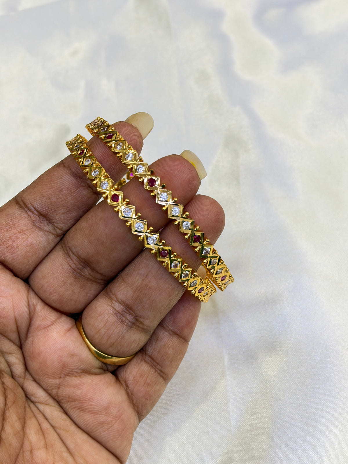 Ph824 Panchaloham polished stone bangles