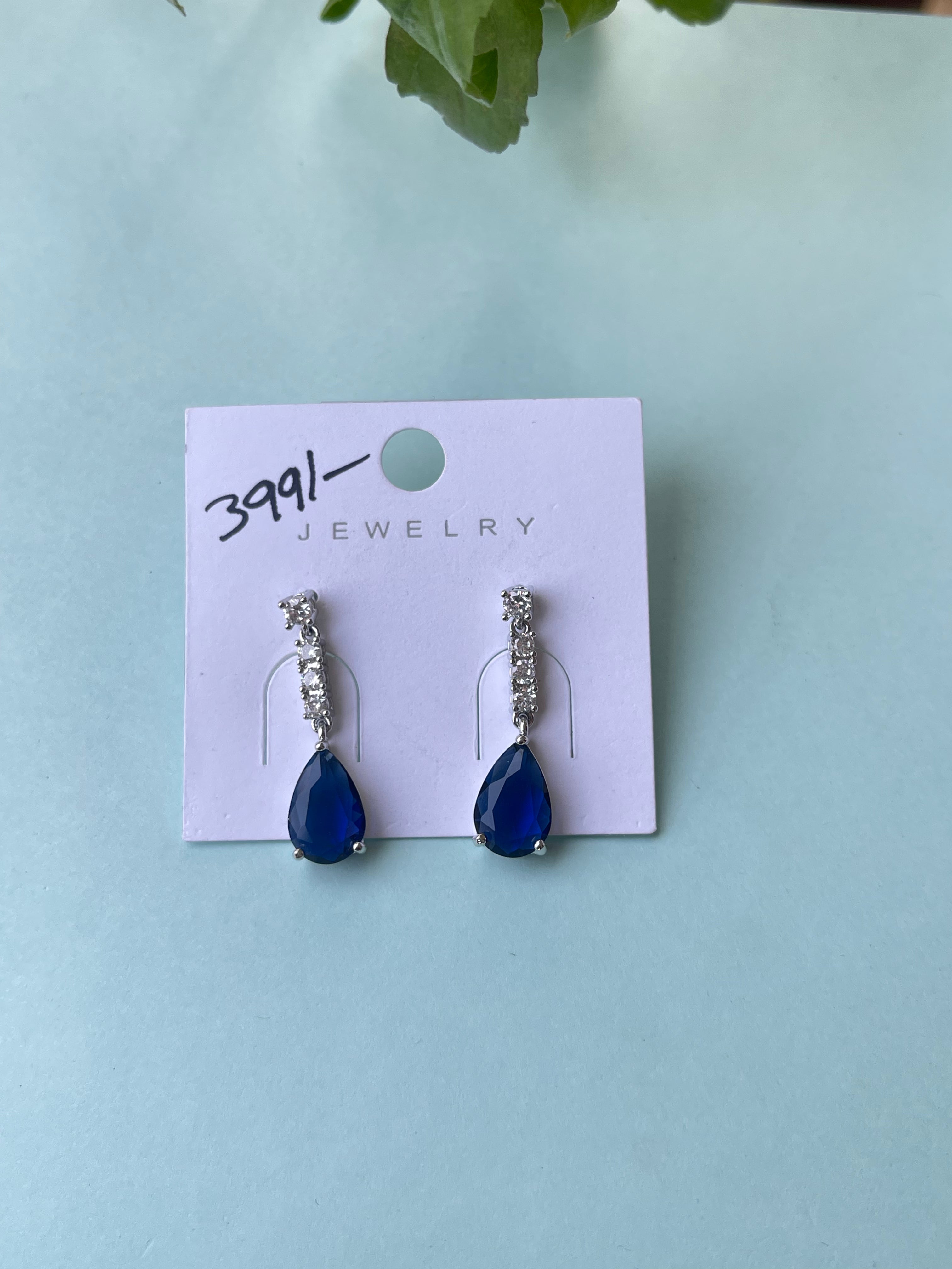 Silver hanging earrings