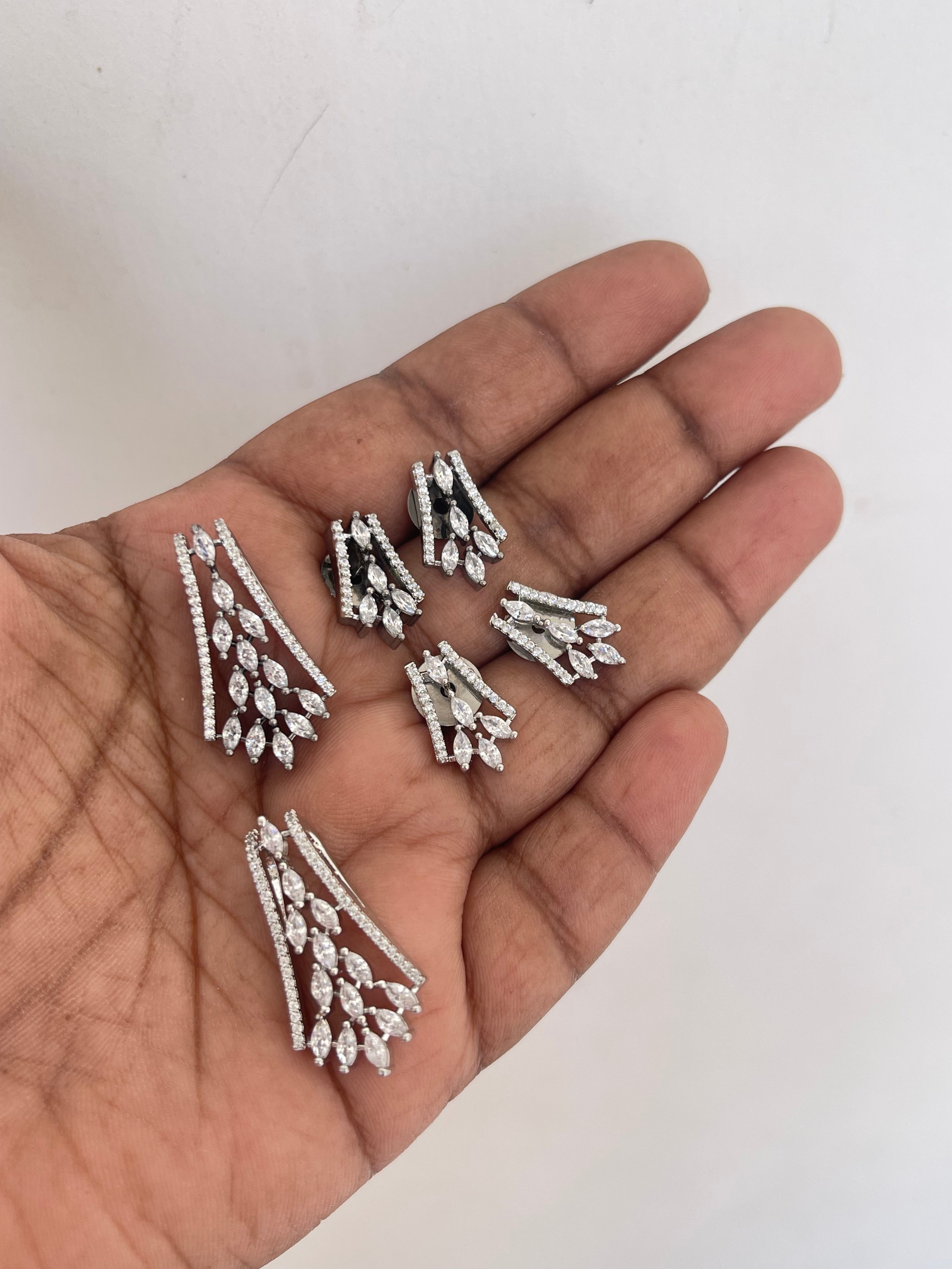 Pendent with earrings