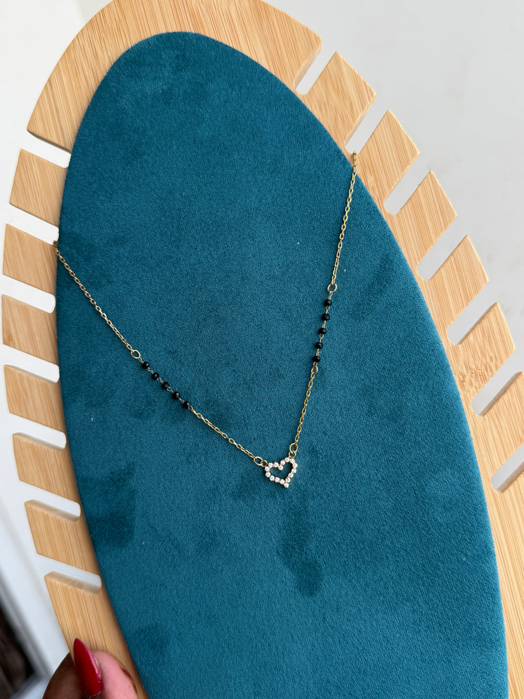 Bb115 heart anti tarnish black beads