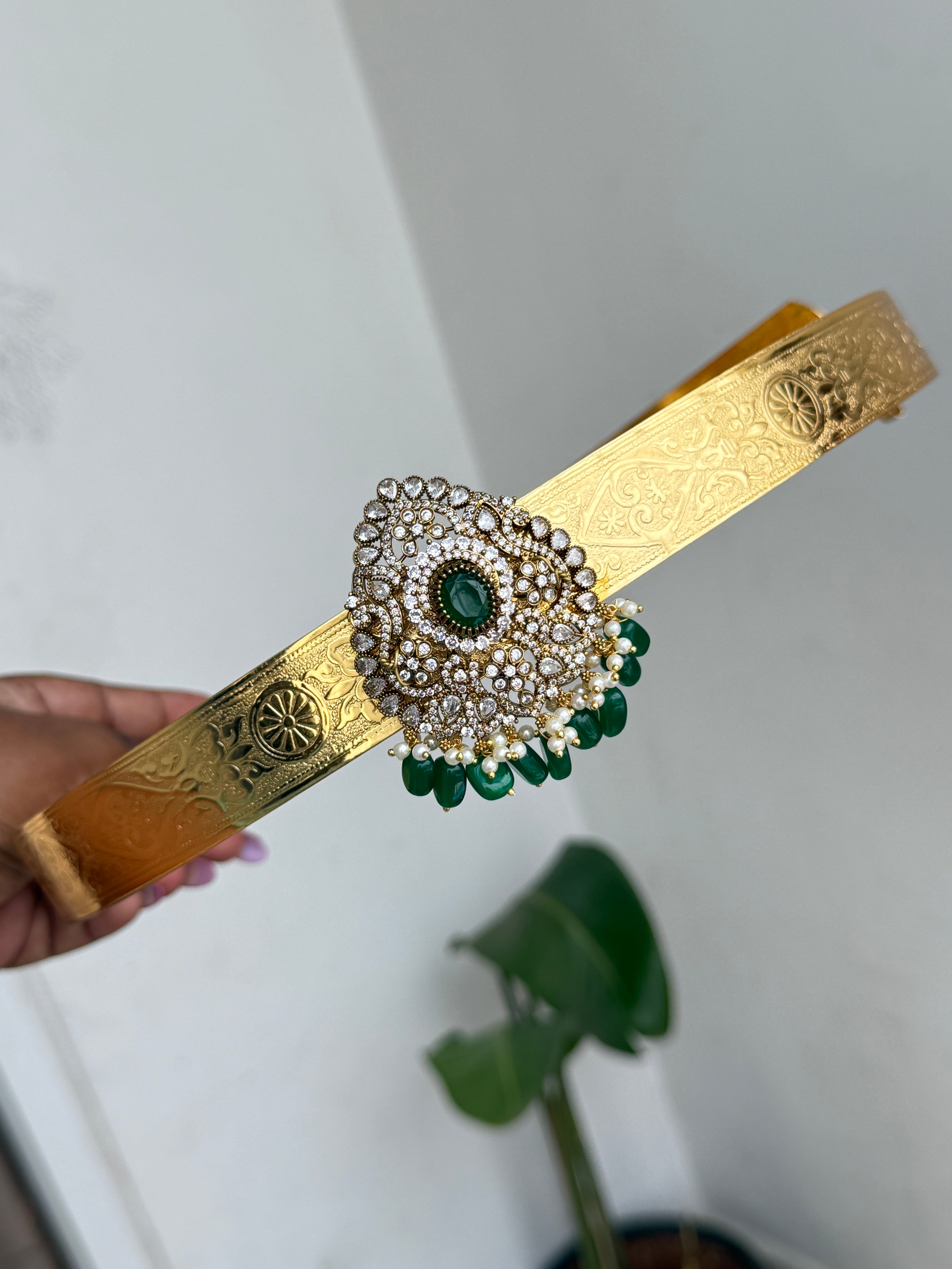 Hb645 adults texture hipbelt  with green beads