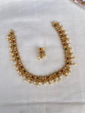 Multi pearl neckset with Earrings