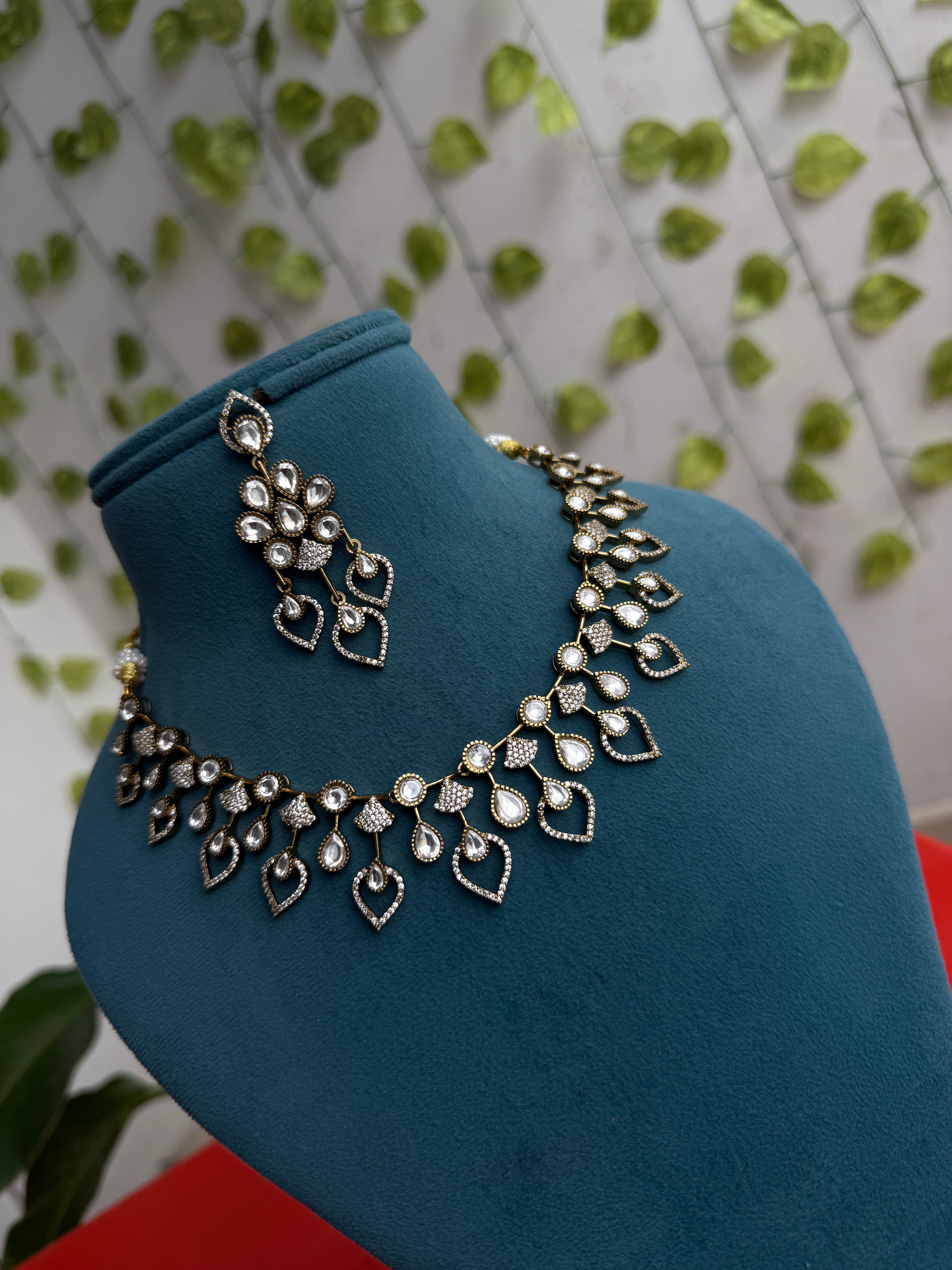 Celestial moissanite Teardrop Diamond Choker neckset with earrings ns961