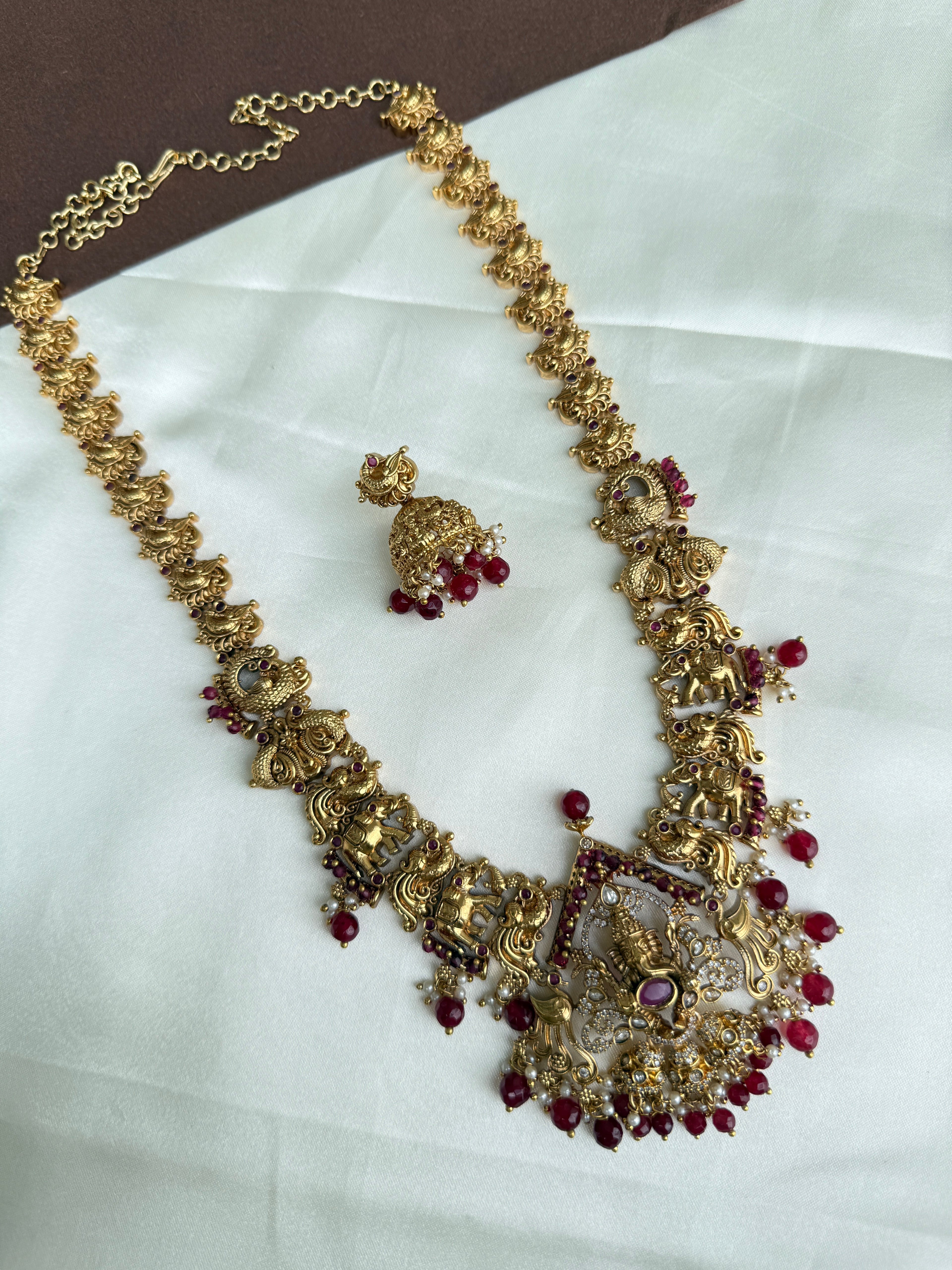 Lh2028 lord Ganesha Ruby long haram