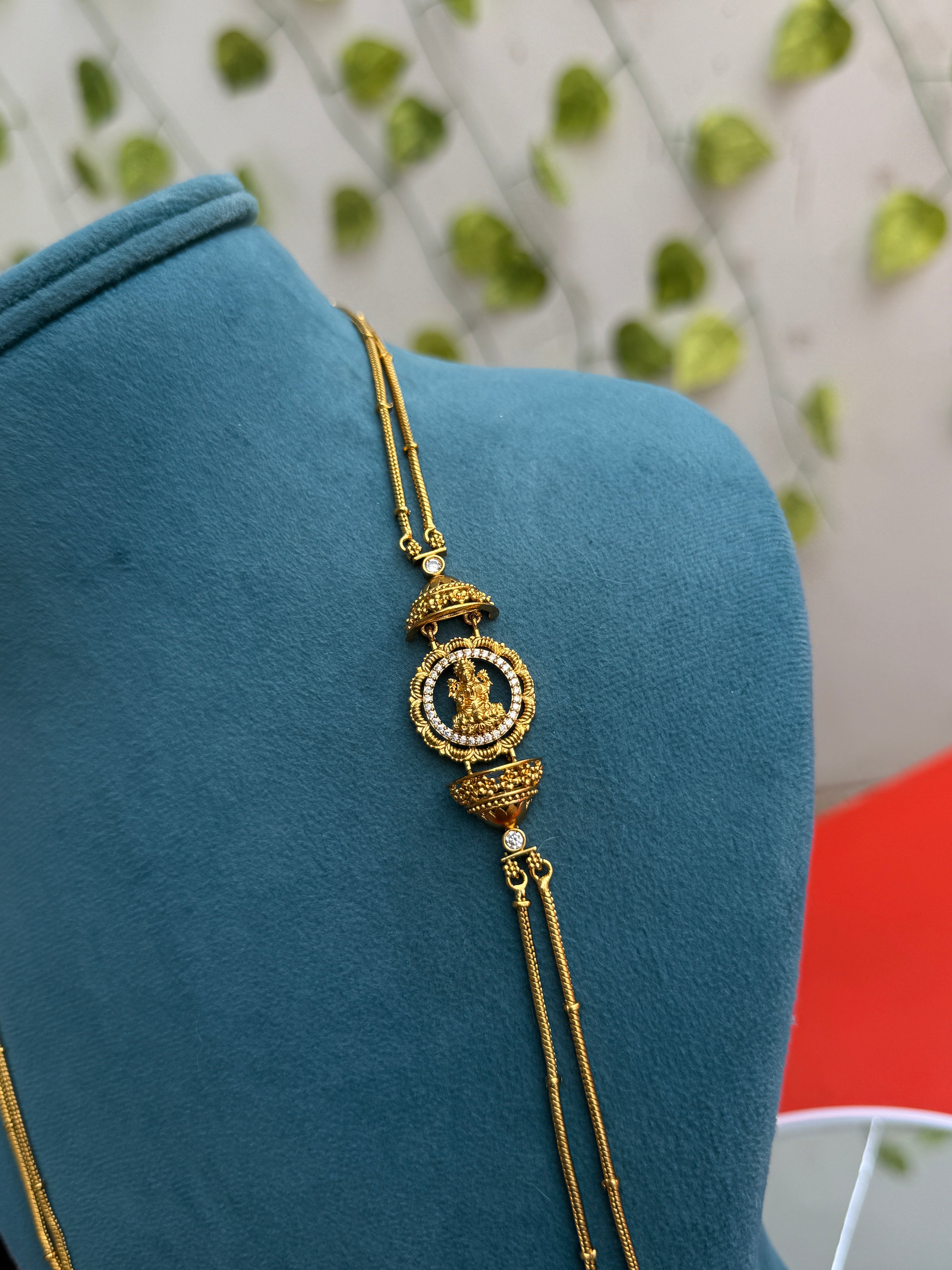 Ch5096 28 inches 2 layers Lakshmi devi pendant long chandraharam