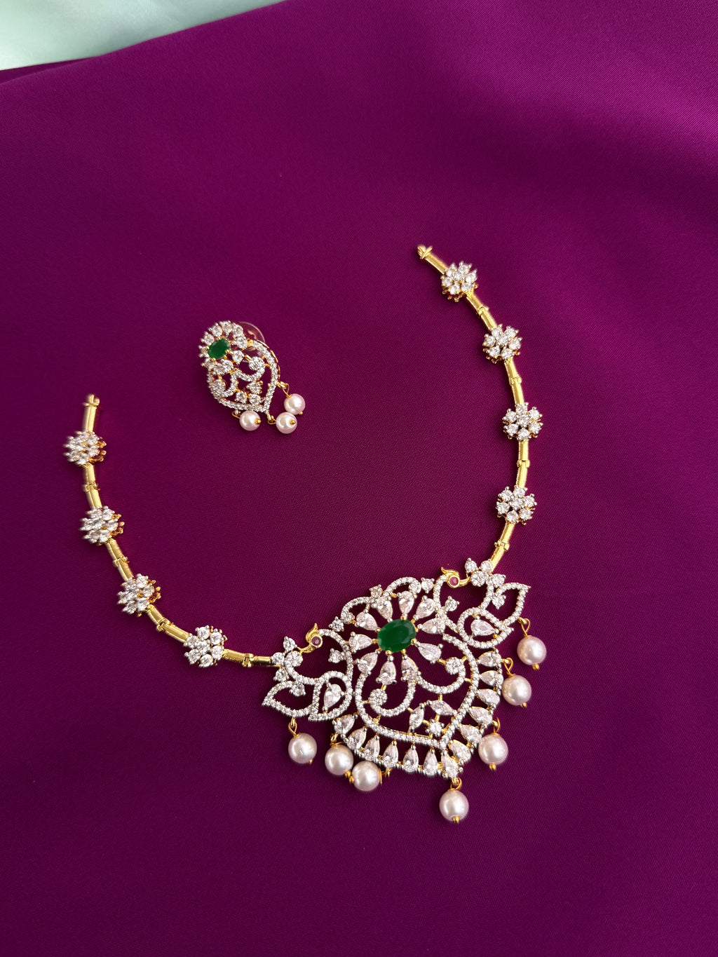 Emerald kante flower design Neckset with earrings ns299