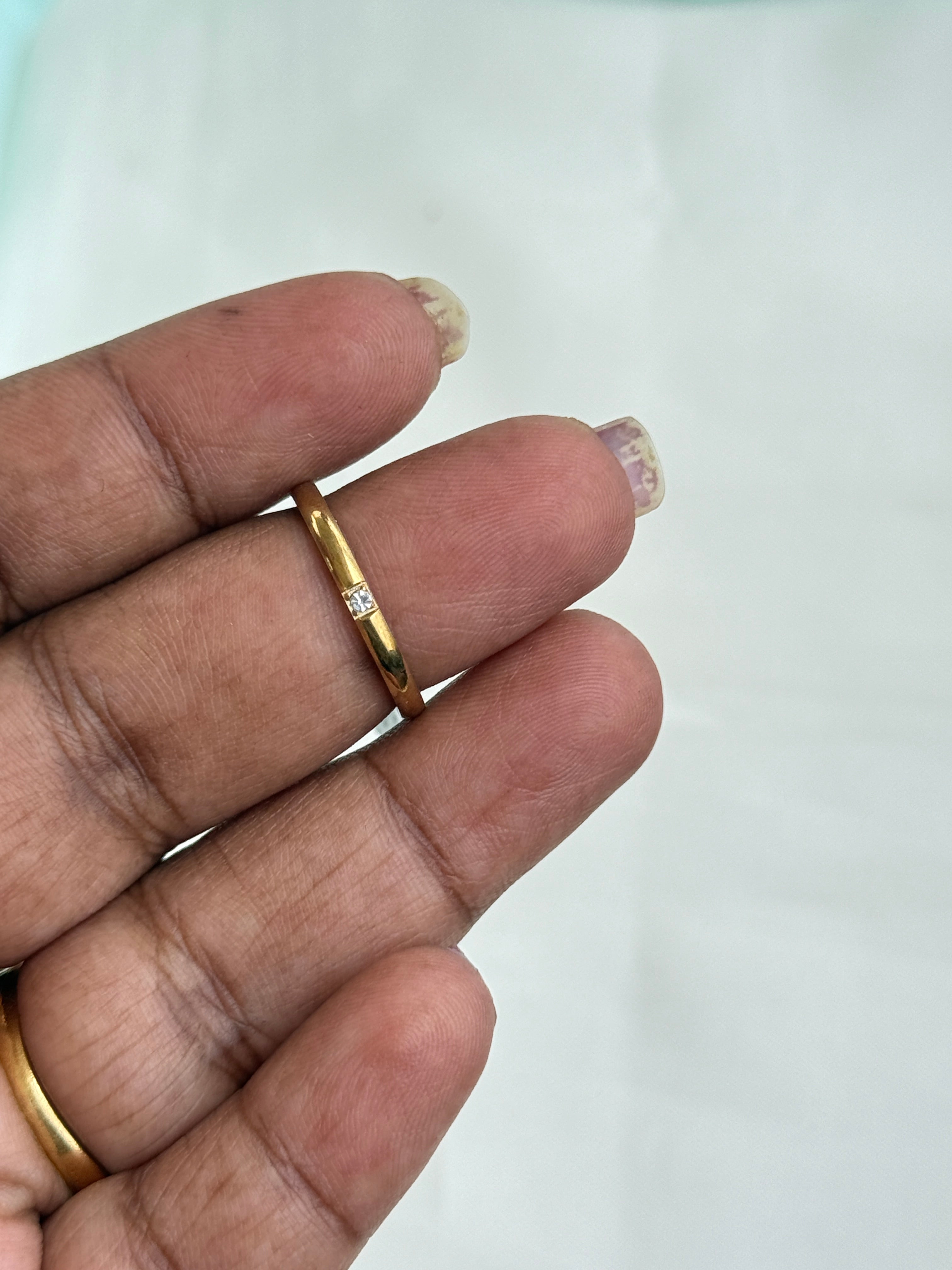 Rg082 anti tarnish single stone finger rings