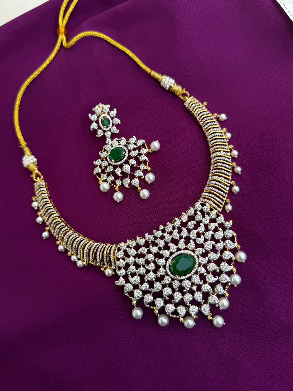 Kante diamond replica short neckset with flower design earrings ns200