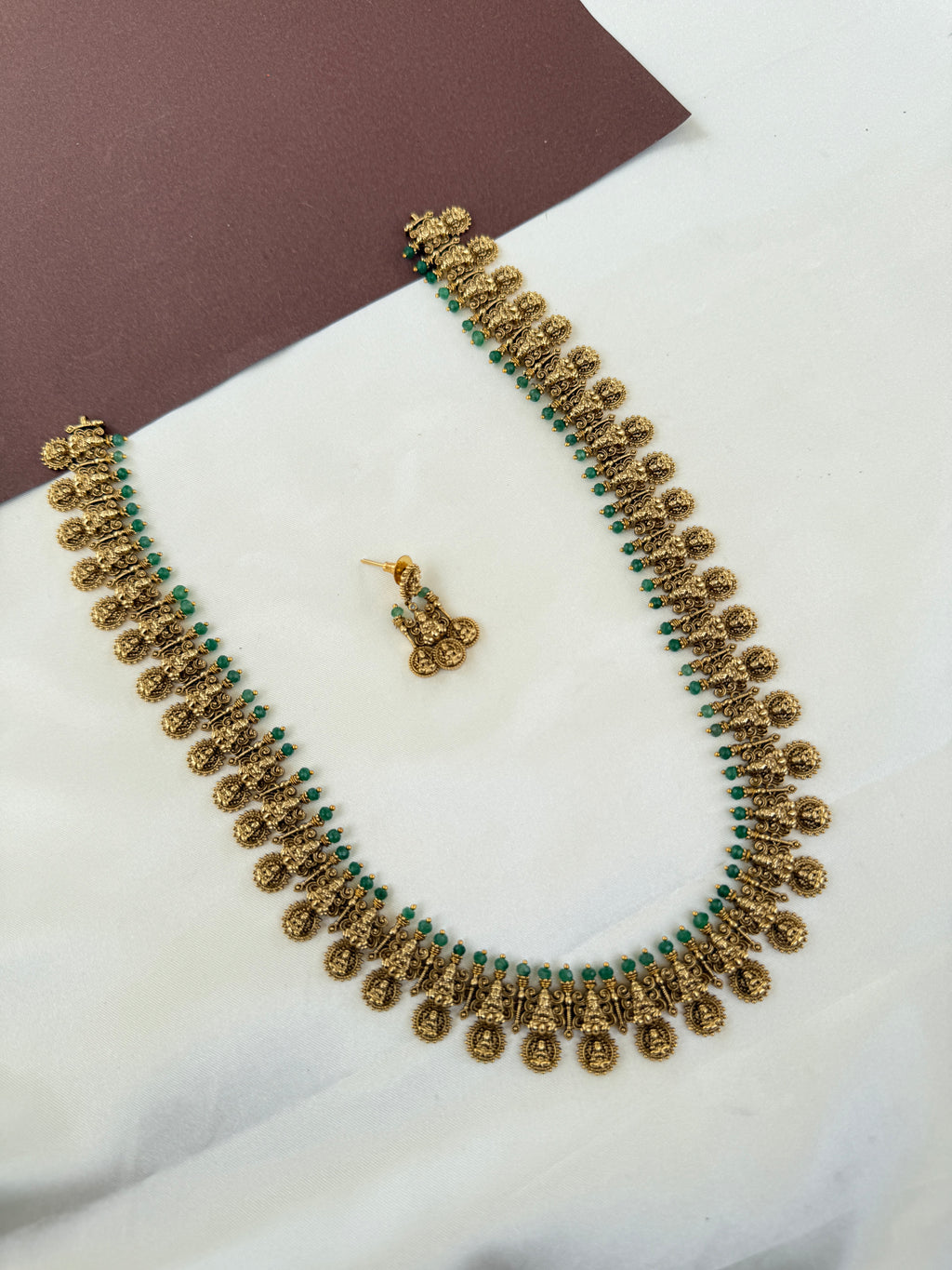 LH2033 Nakshi Long haram in green stones with earrings