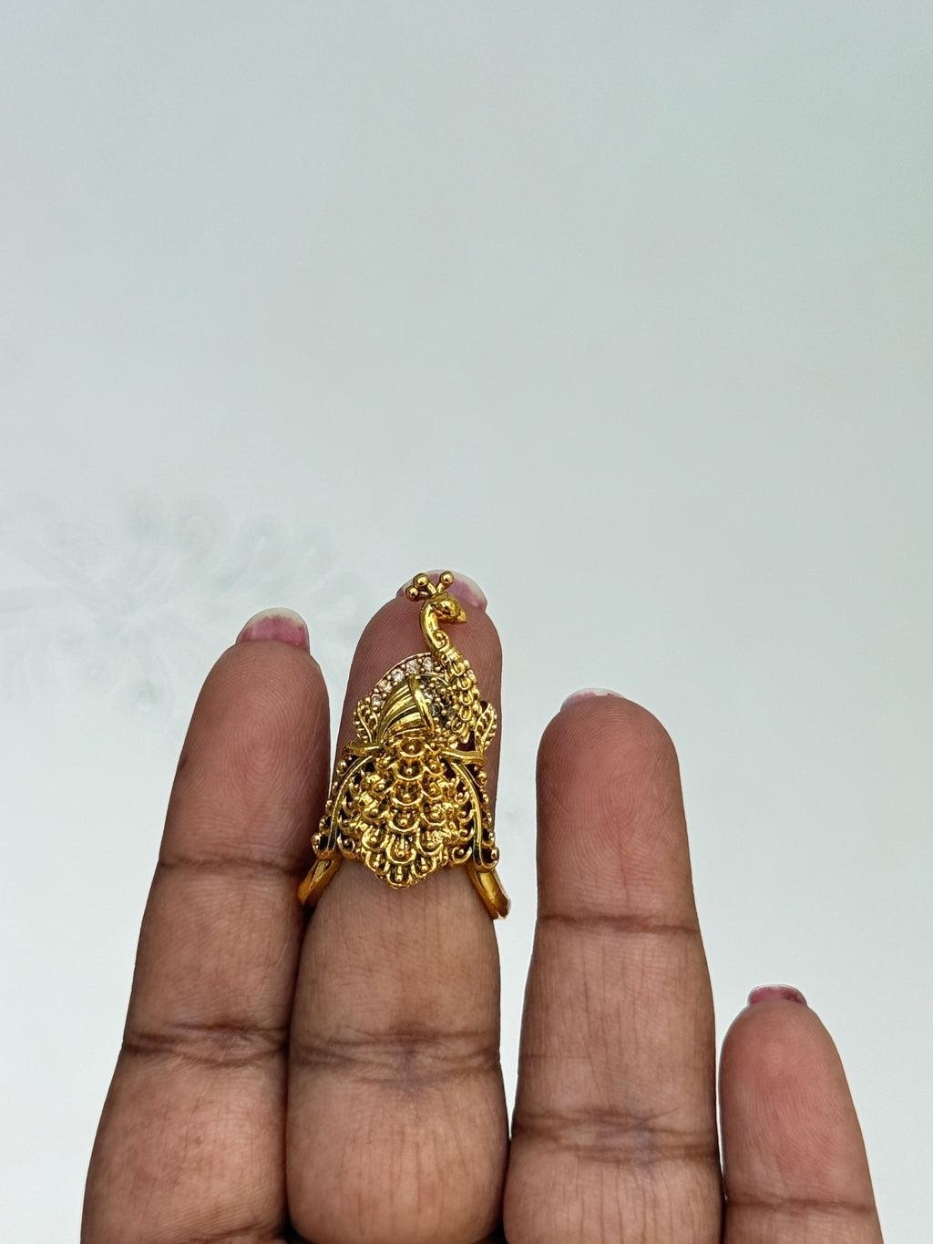 Peacock adjustable finger ring Rg150