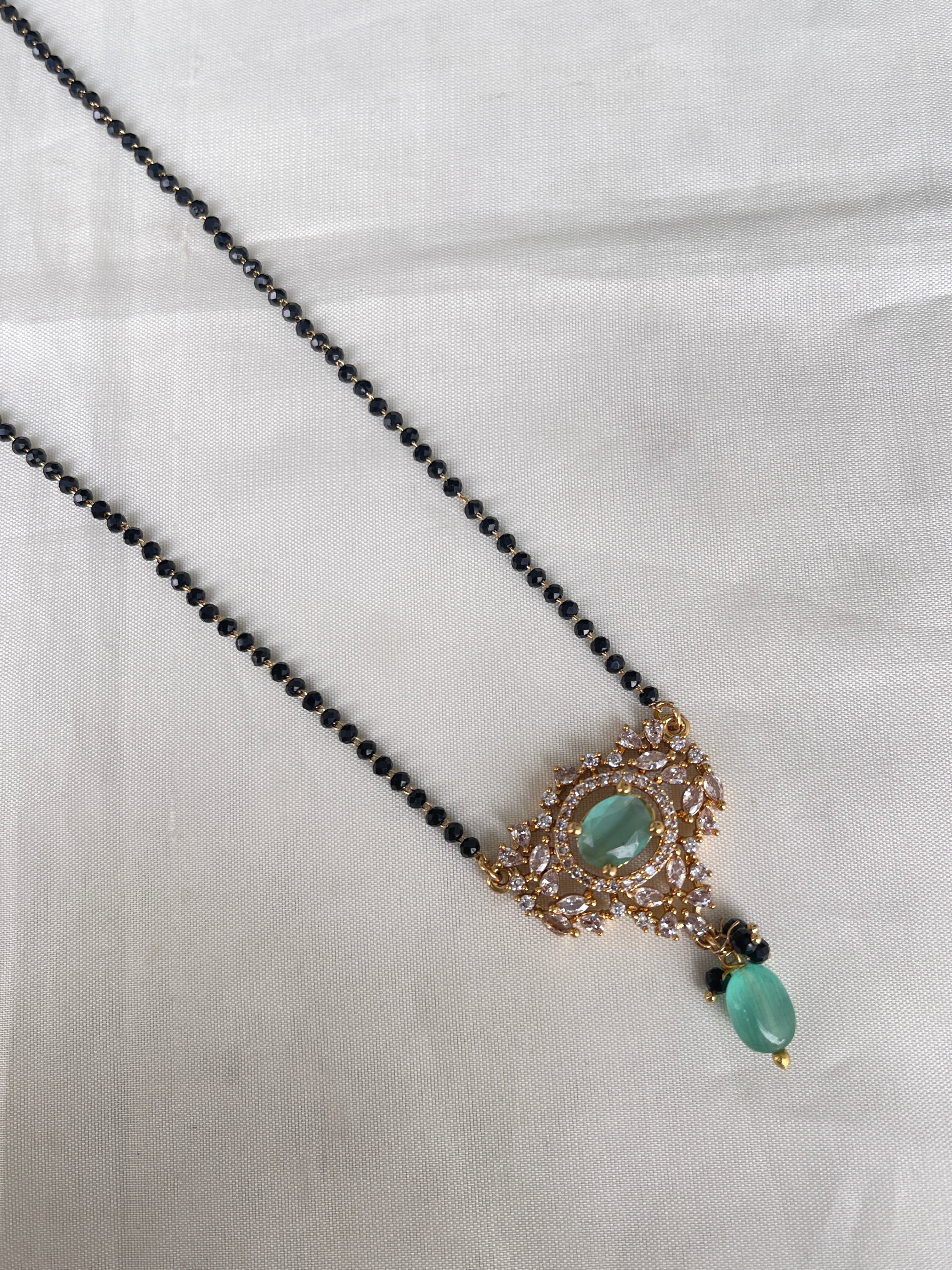 Single line light green 18 inches blackbeads