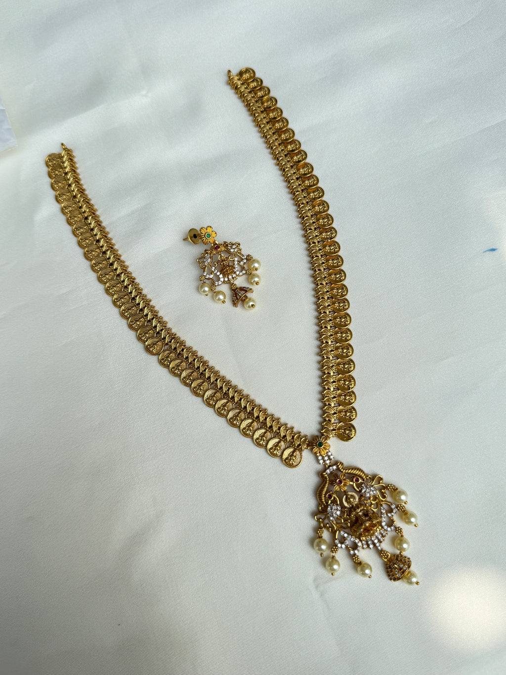 Lh551  lakshmi devi kasulaperu 3/4th haram