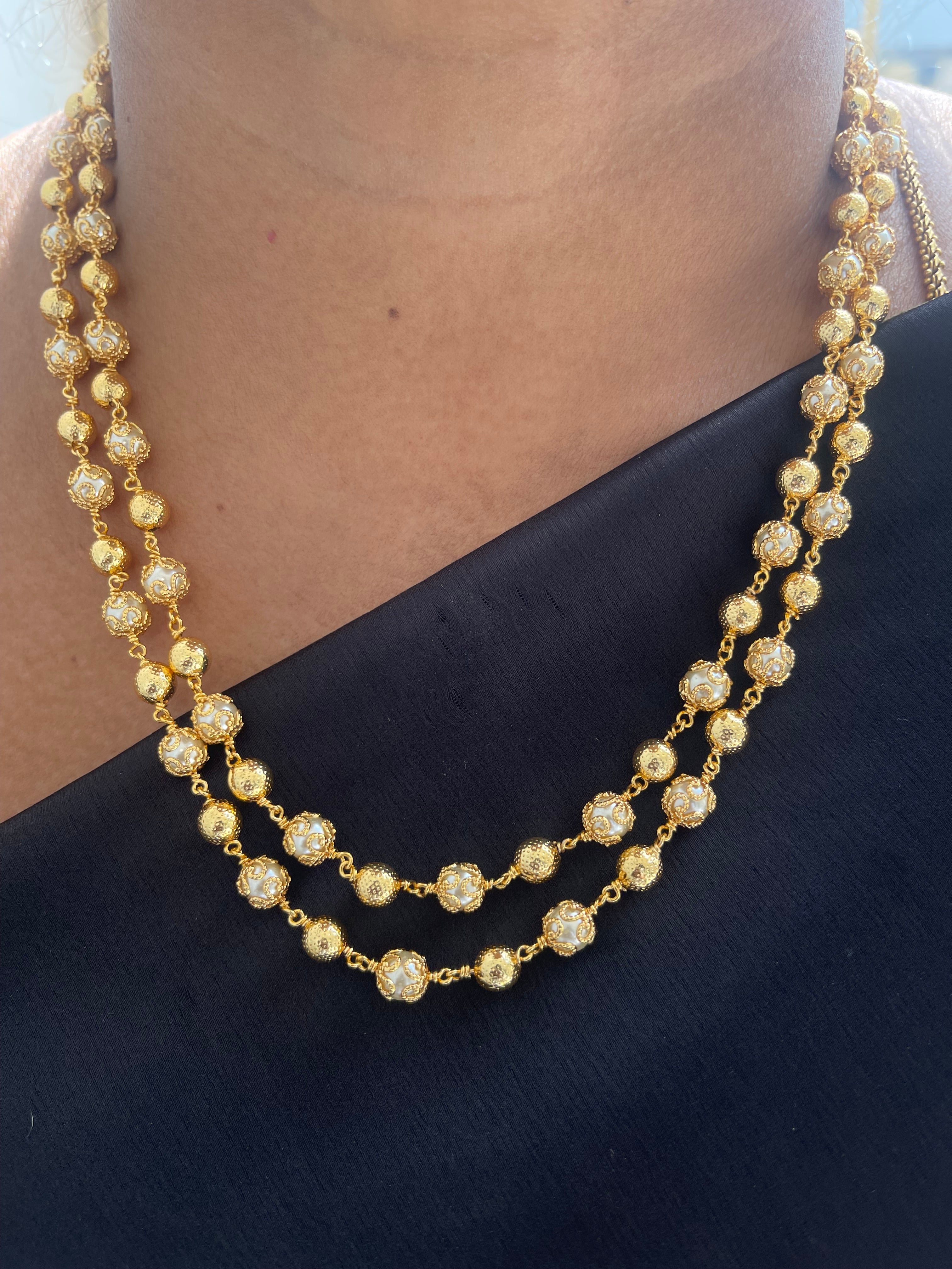2 lines gold balls