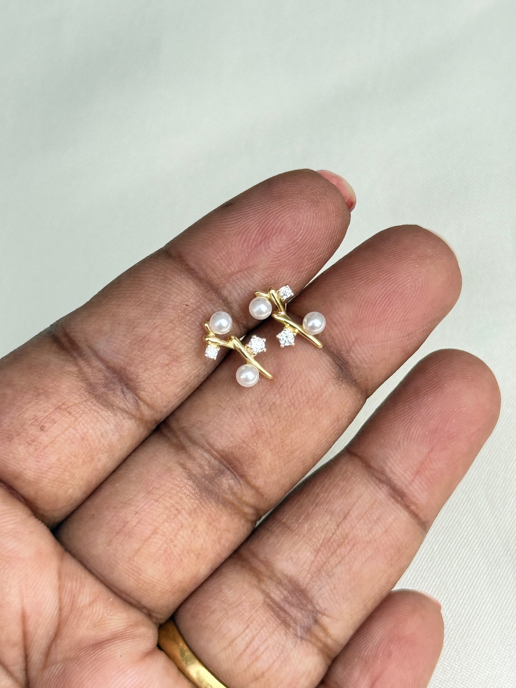 Se009 92.5 silver hallmark tree pearl studs