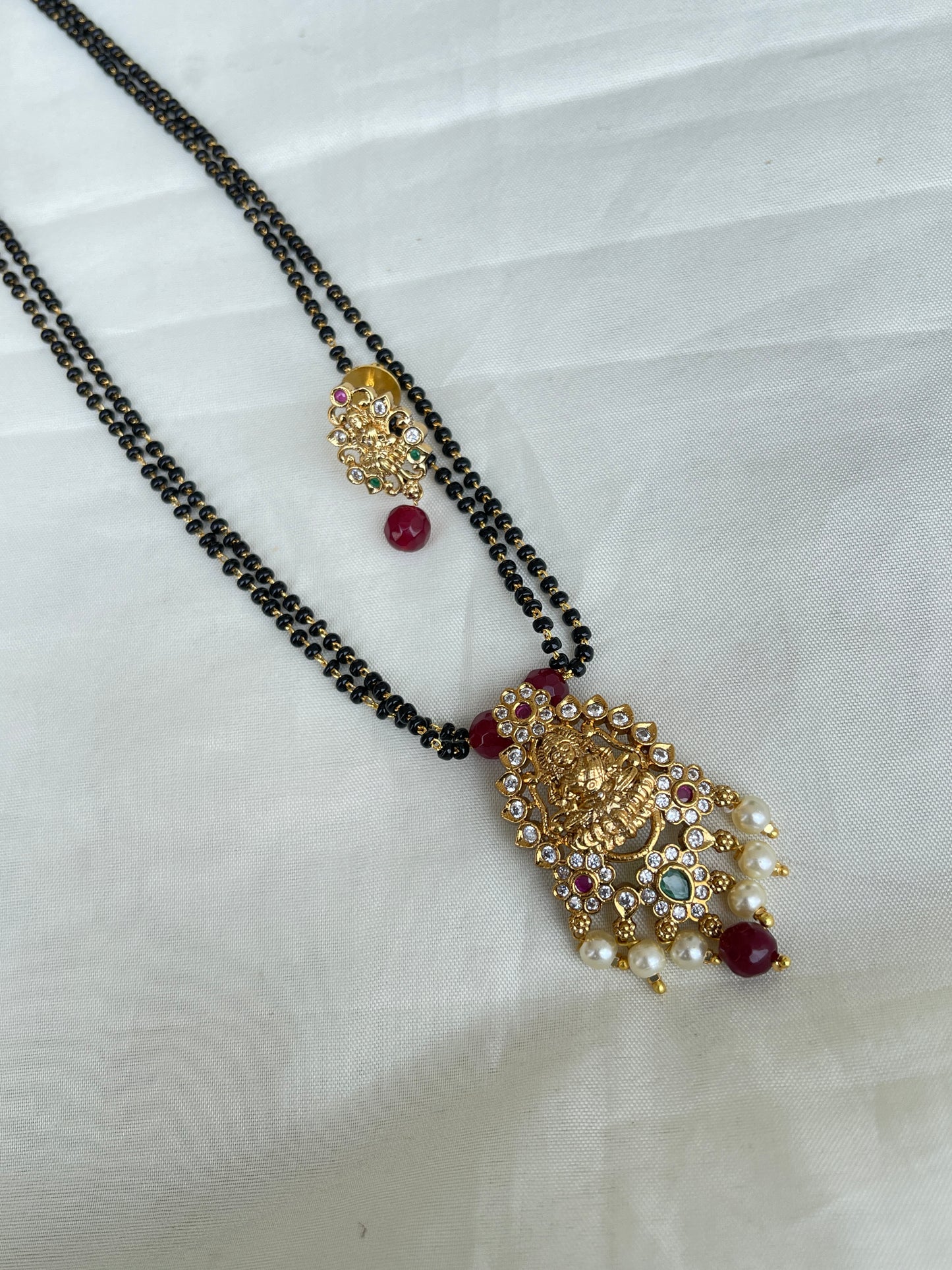 2 lines short blackbeads with Lakshmi Devi pendant with earrings