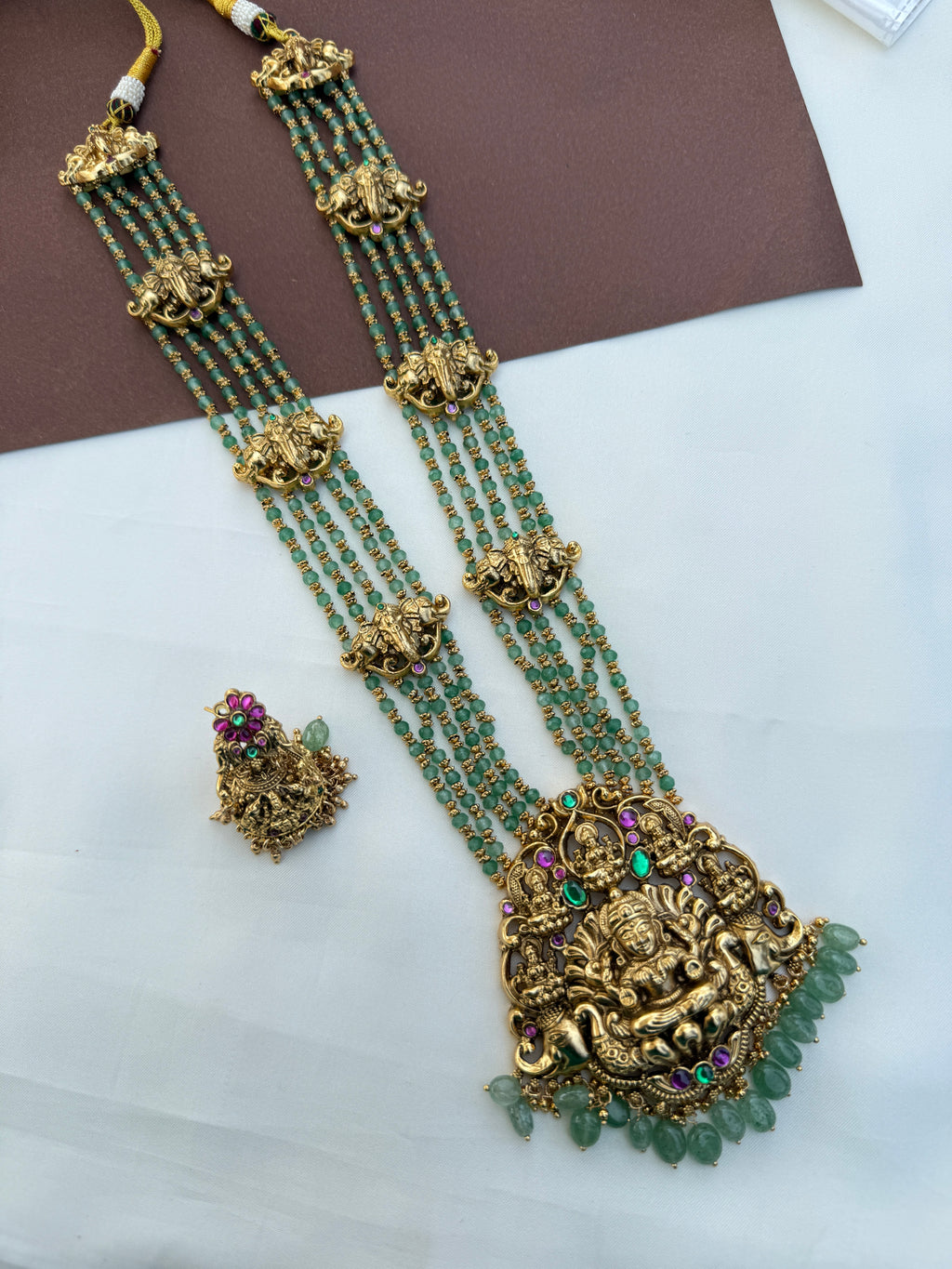 Ns724 jadau kundan lakshmidevi with green beads neckset