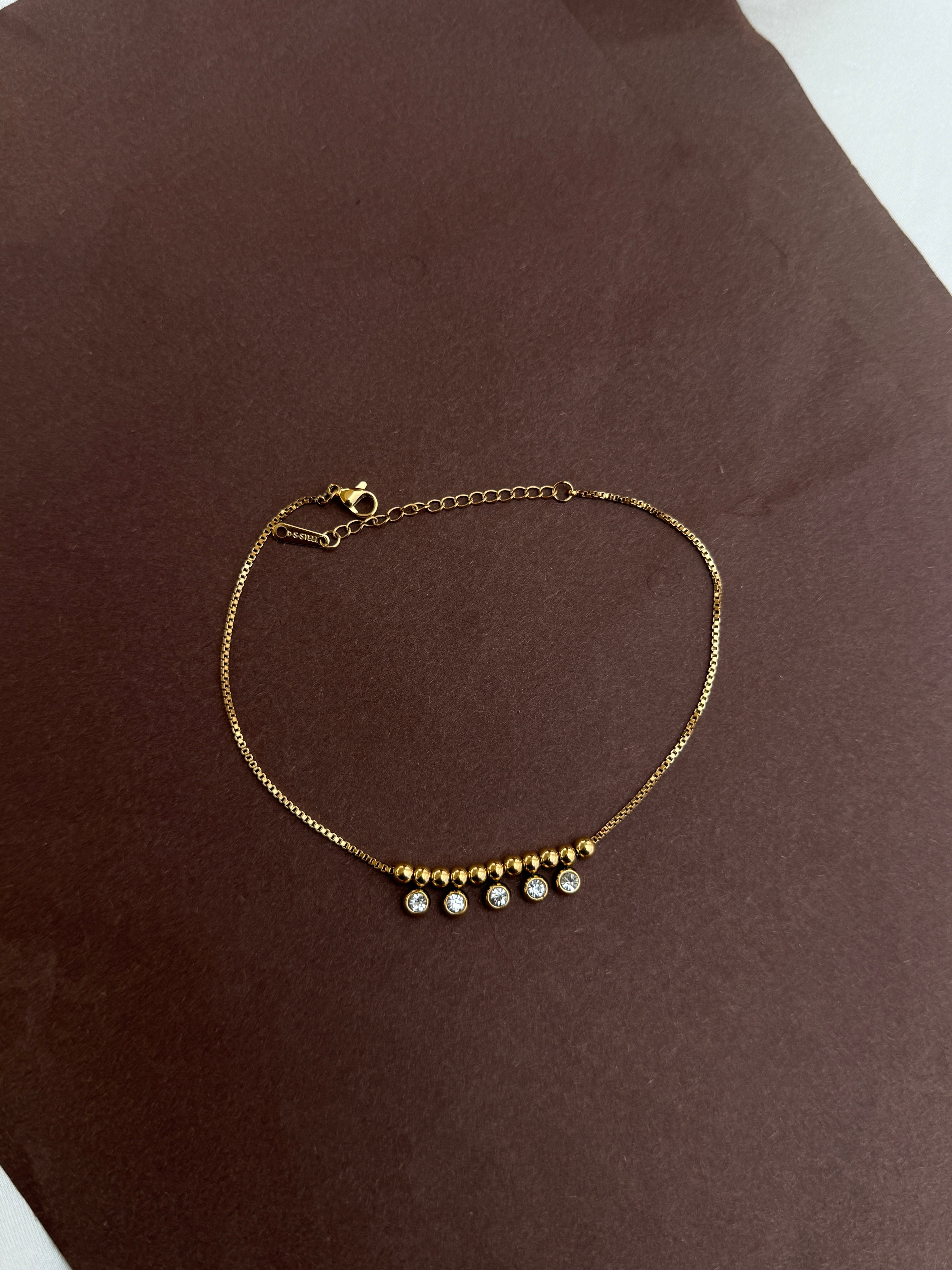 Ak127 anti tarnish 5 stones chain anklets 1 piece 299  and for 2 pieces 598