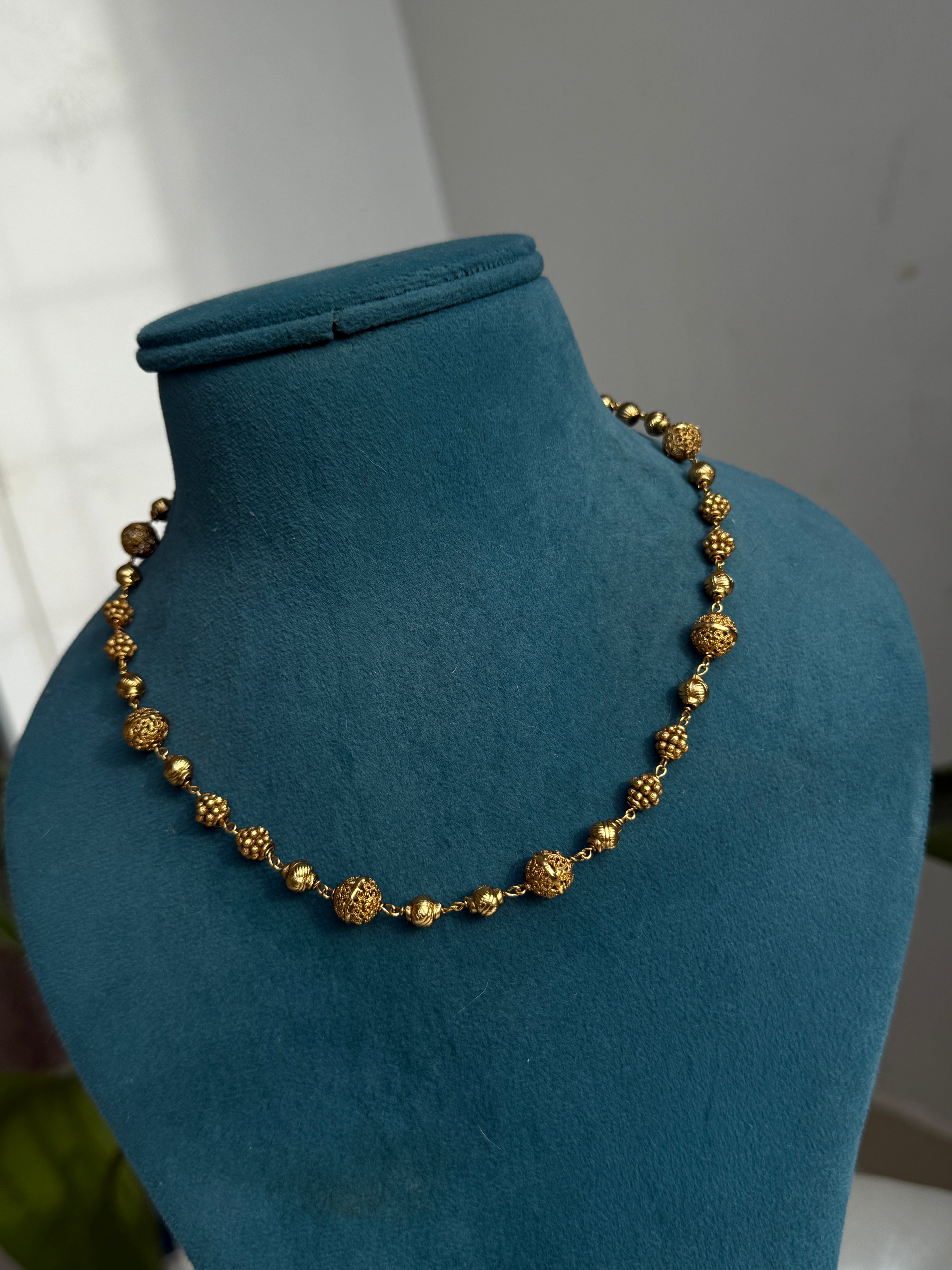 Bb0019 gold ball  chain