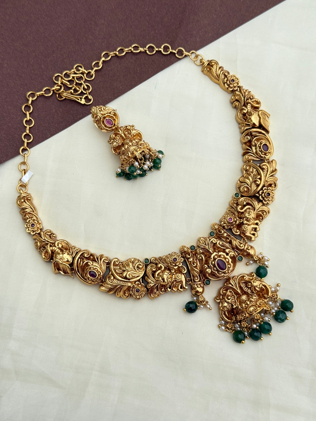 Ns282 elephant nakshi necklace with earrings..!