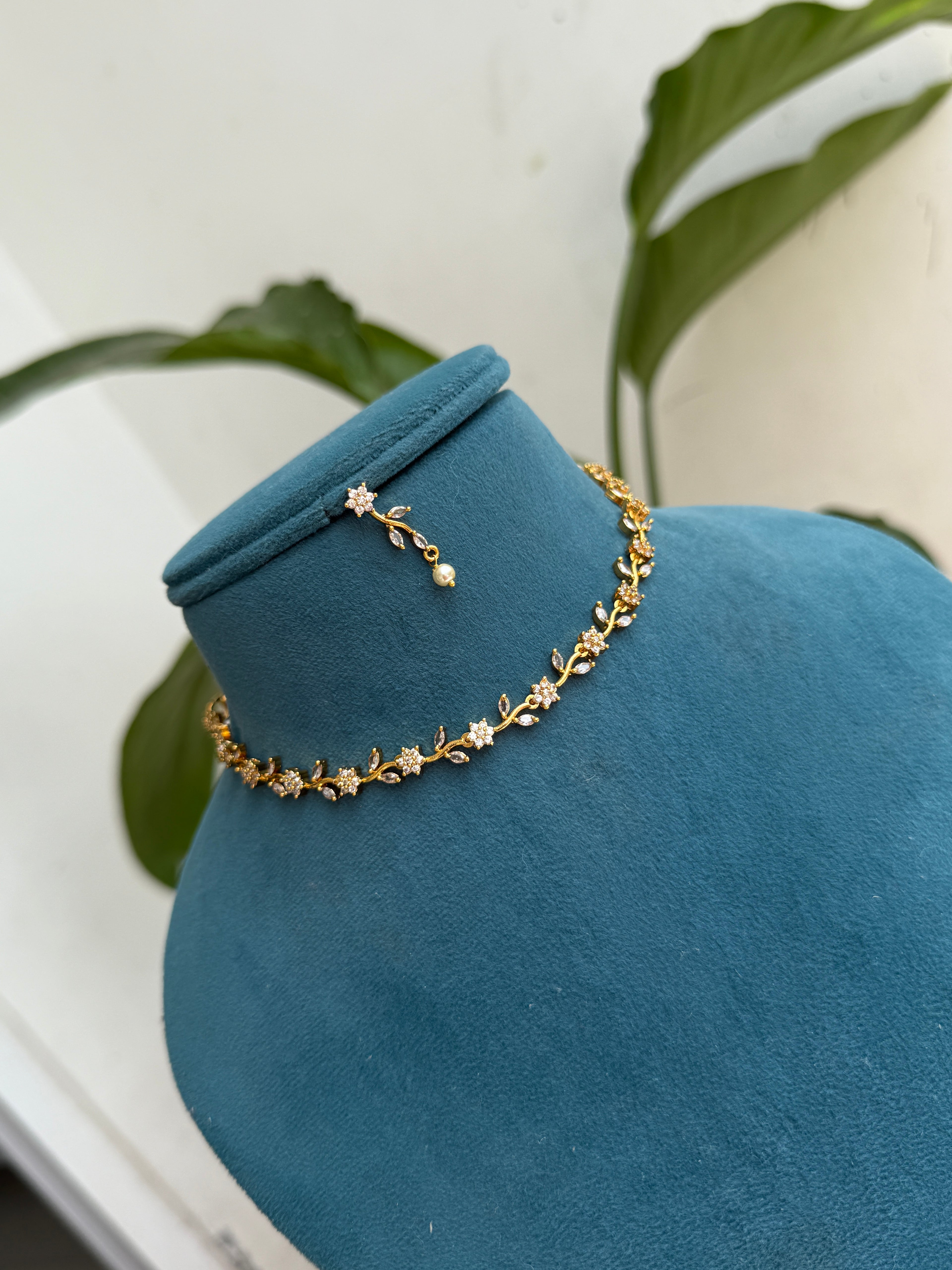 Ns455 simple flower petals neckset with earrings