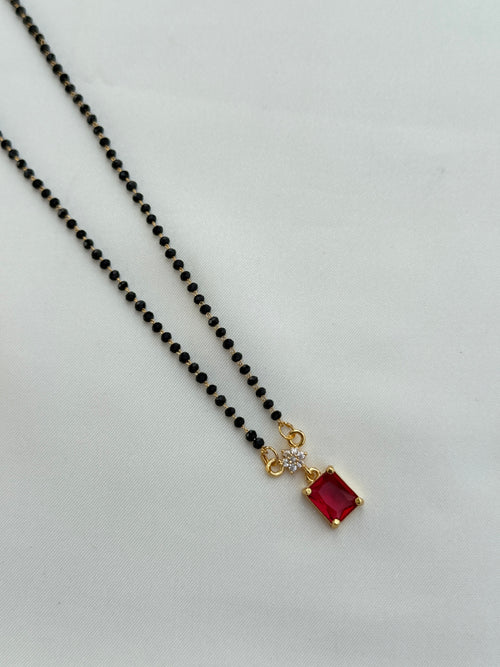 Bb029 single line square short blackbeads