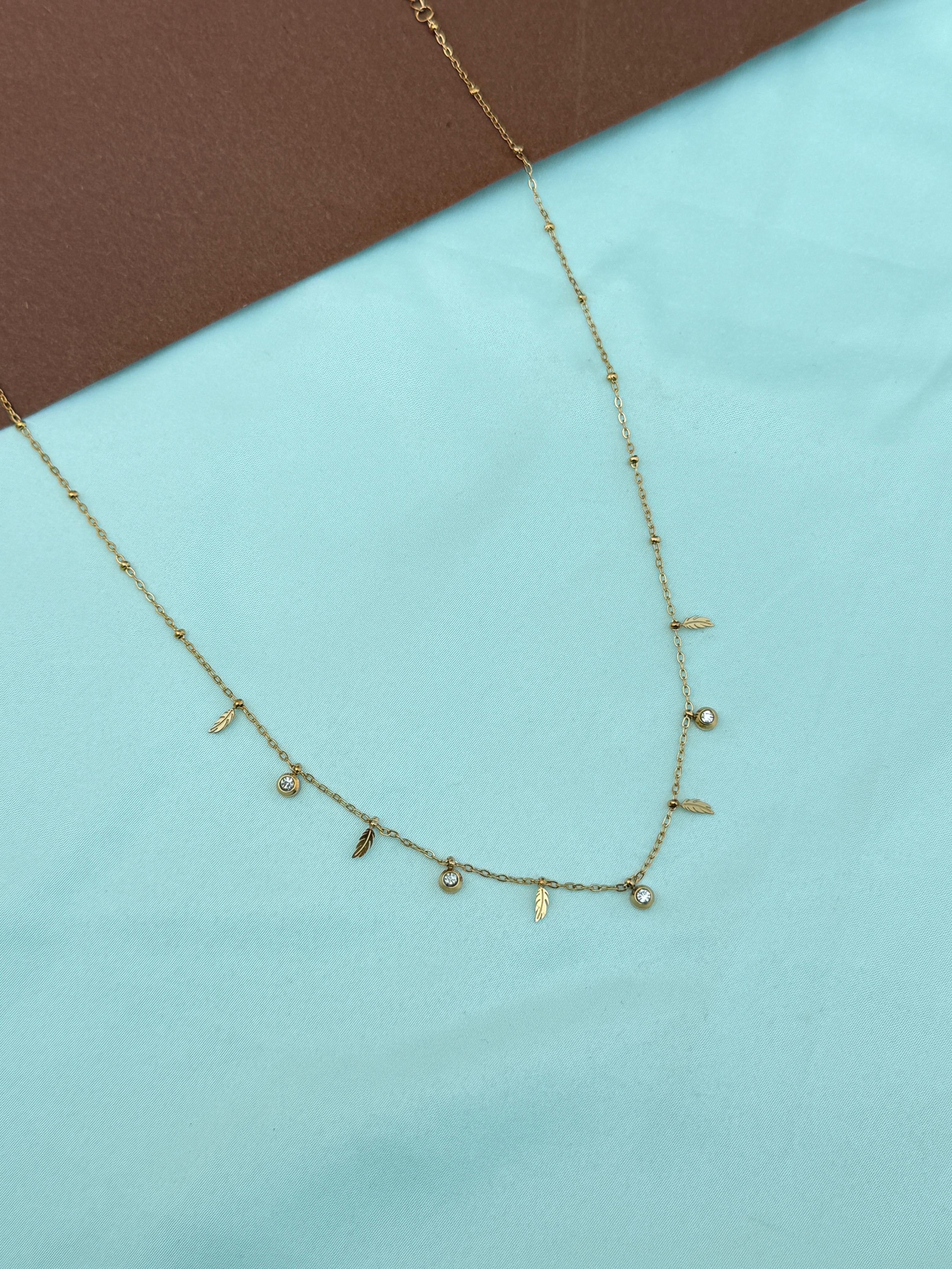 Dc063 anti tarnish single line leaf and stones 18inches adjustable daily wear chain