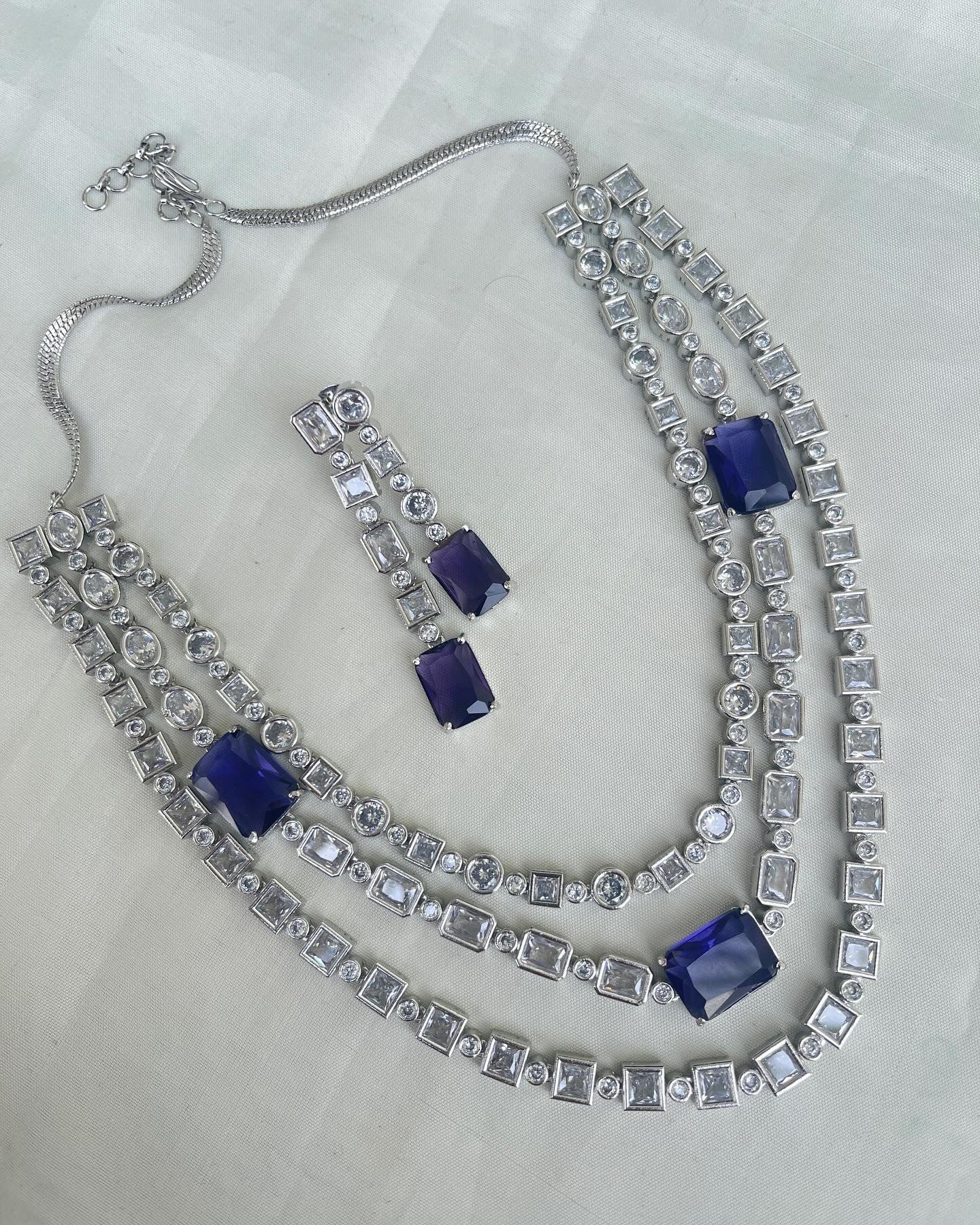 3 layers purple neckset with earrings