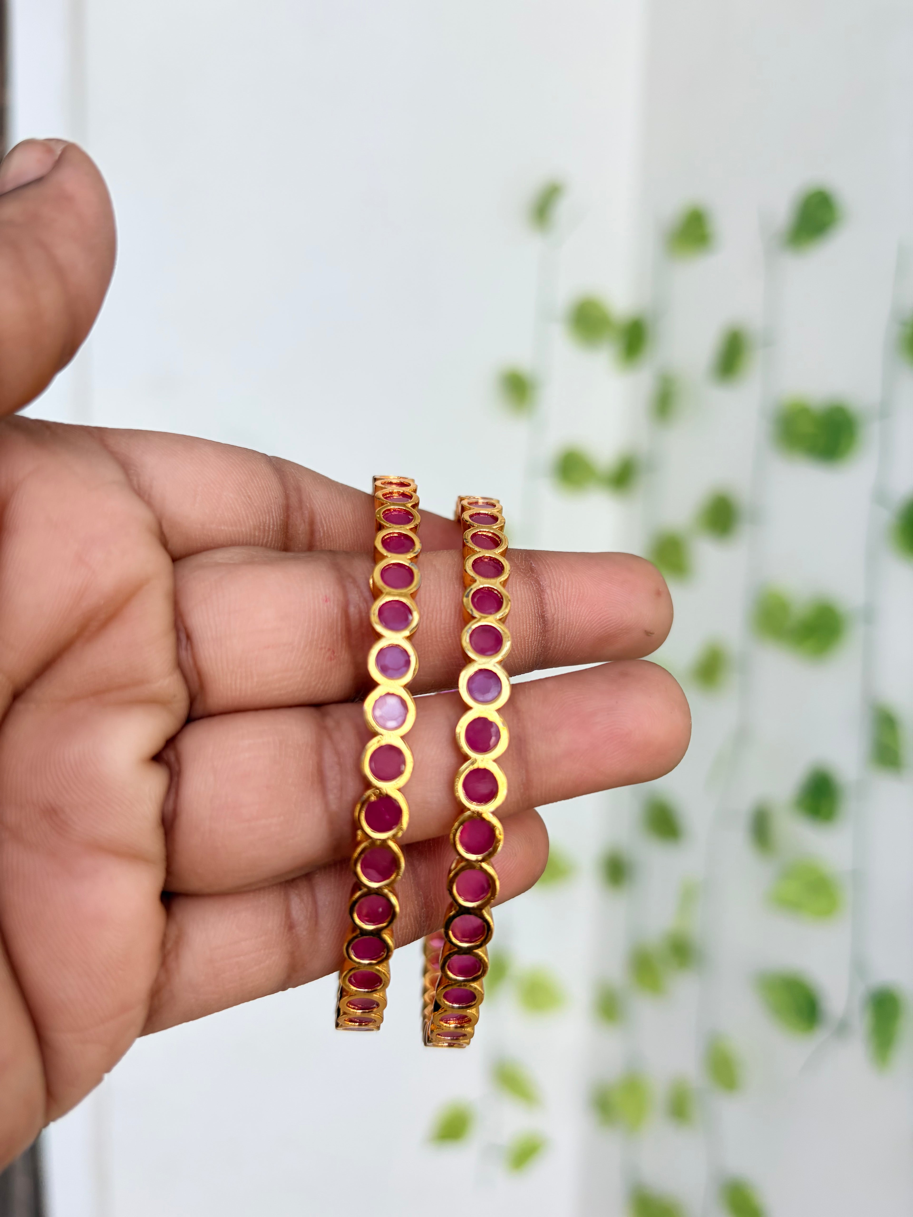 Unique pink Stone bangles sb665