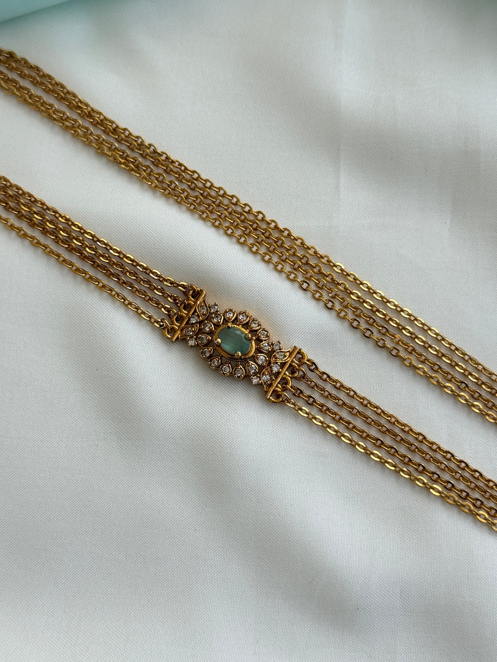 Ch5084 Chandraharam with side pendent 4layers in 25 inches
