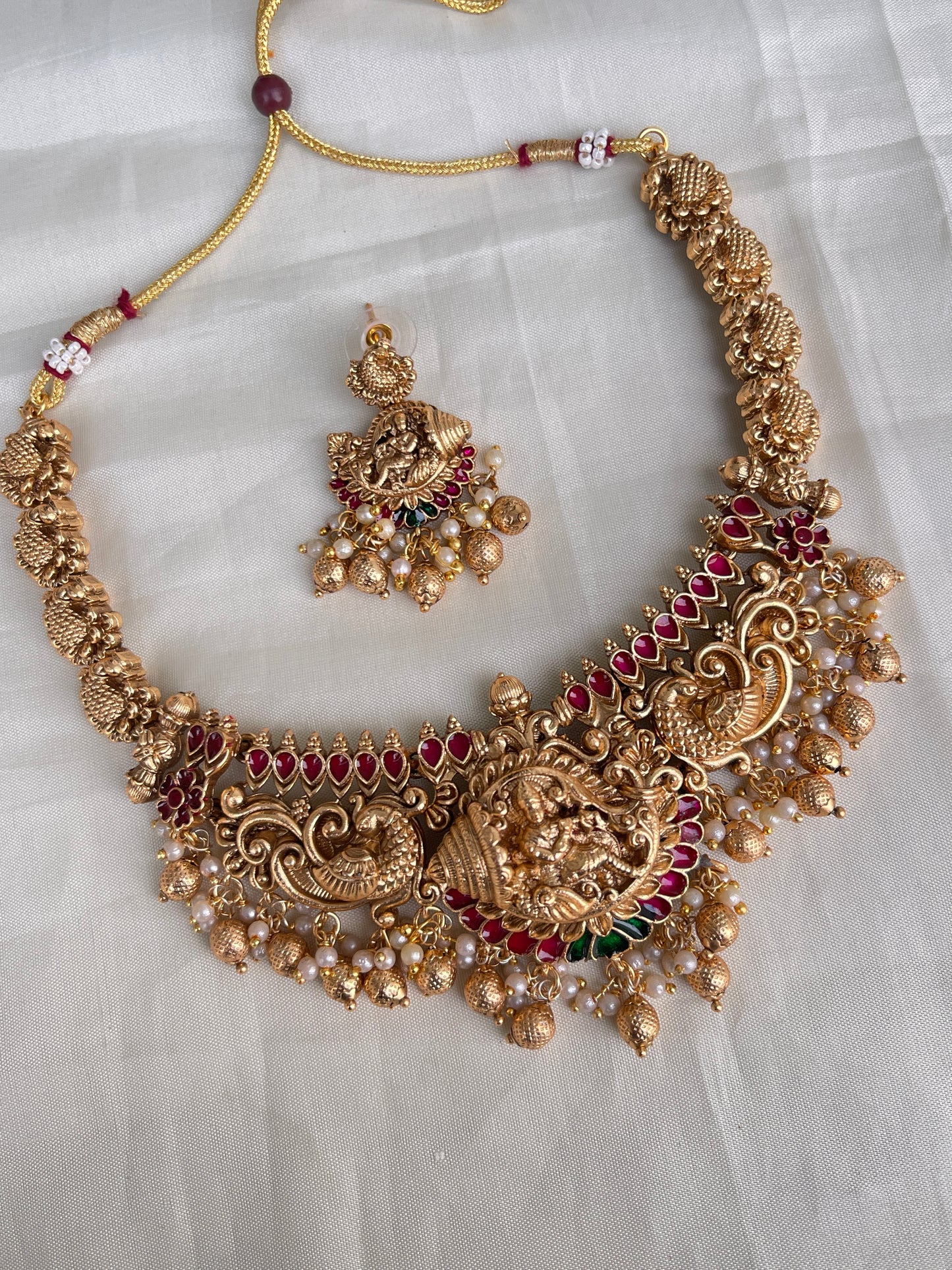 Lord Krishna in shankam neckset with Earrings ns2006